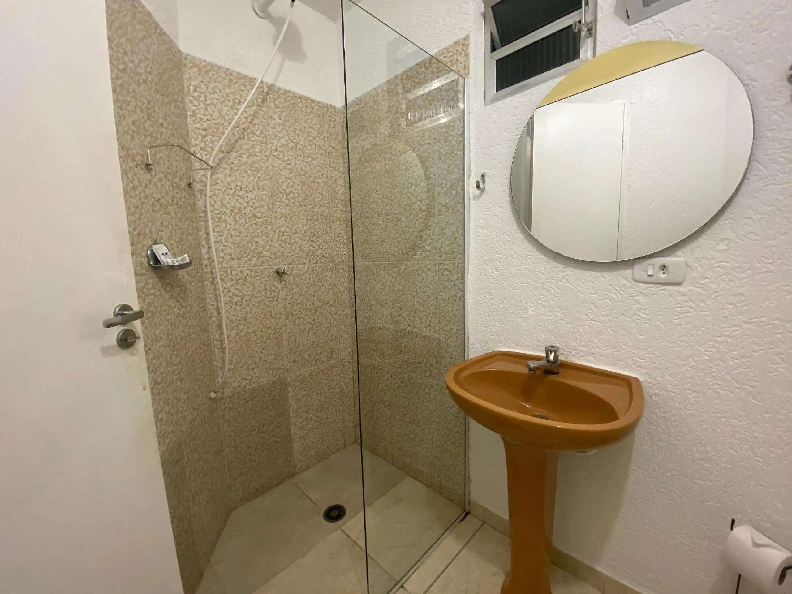 Toilet in POUSADA MUNDI MORUMBI