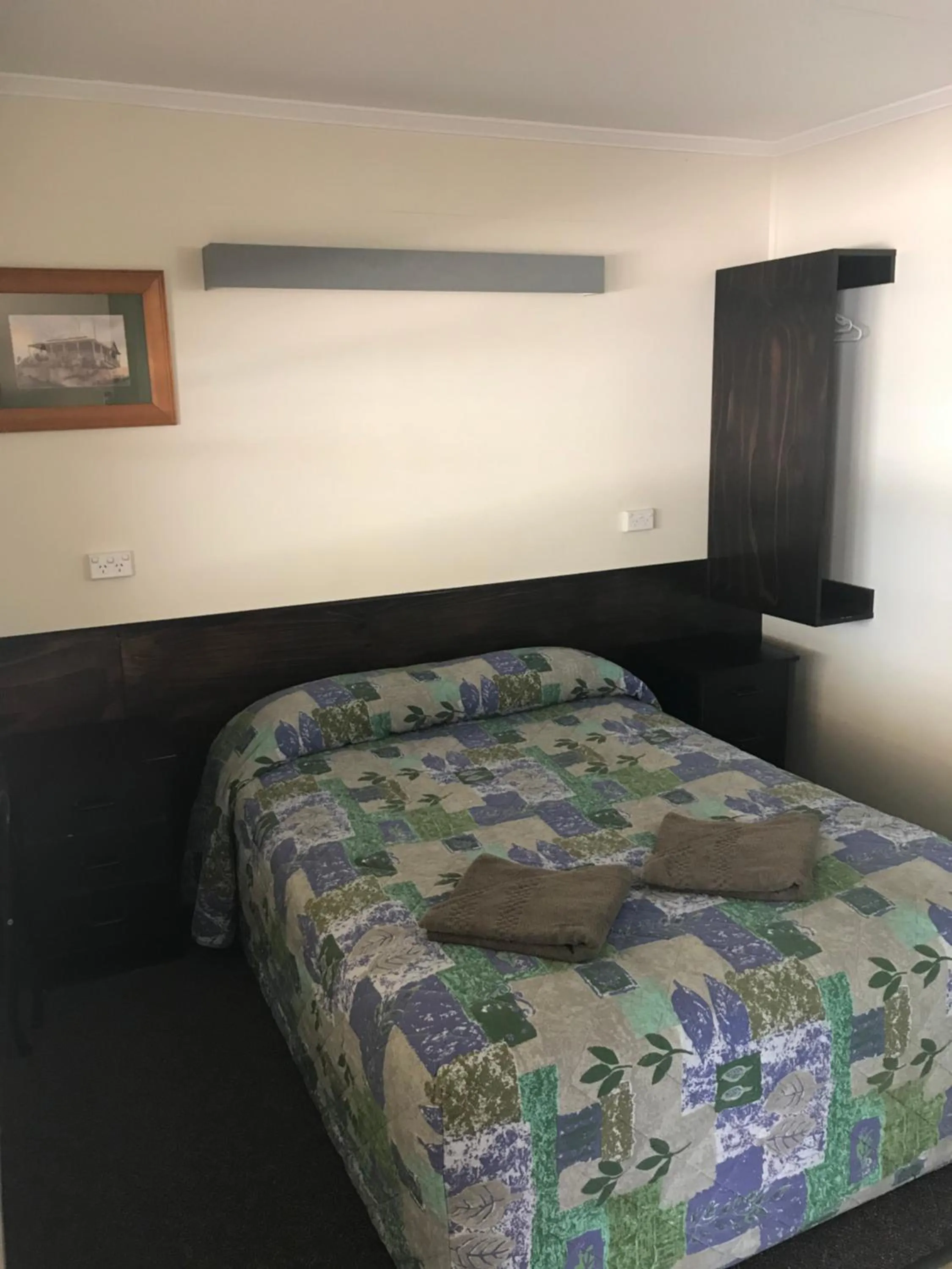 Bed in Blackall Coolibah Motel