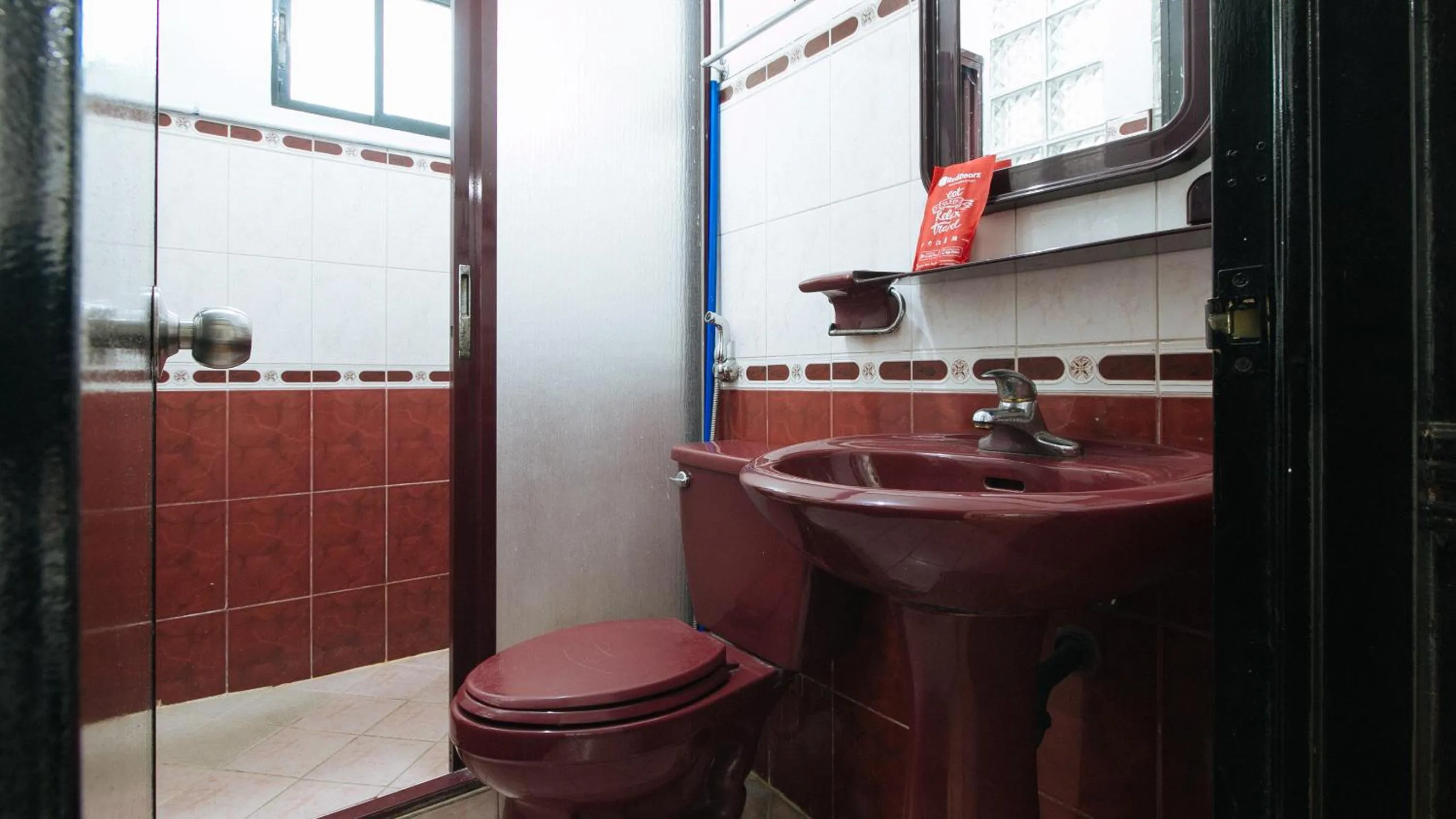 Shower in RedDoorz Plus at Villa Gloria Taguig