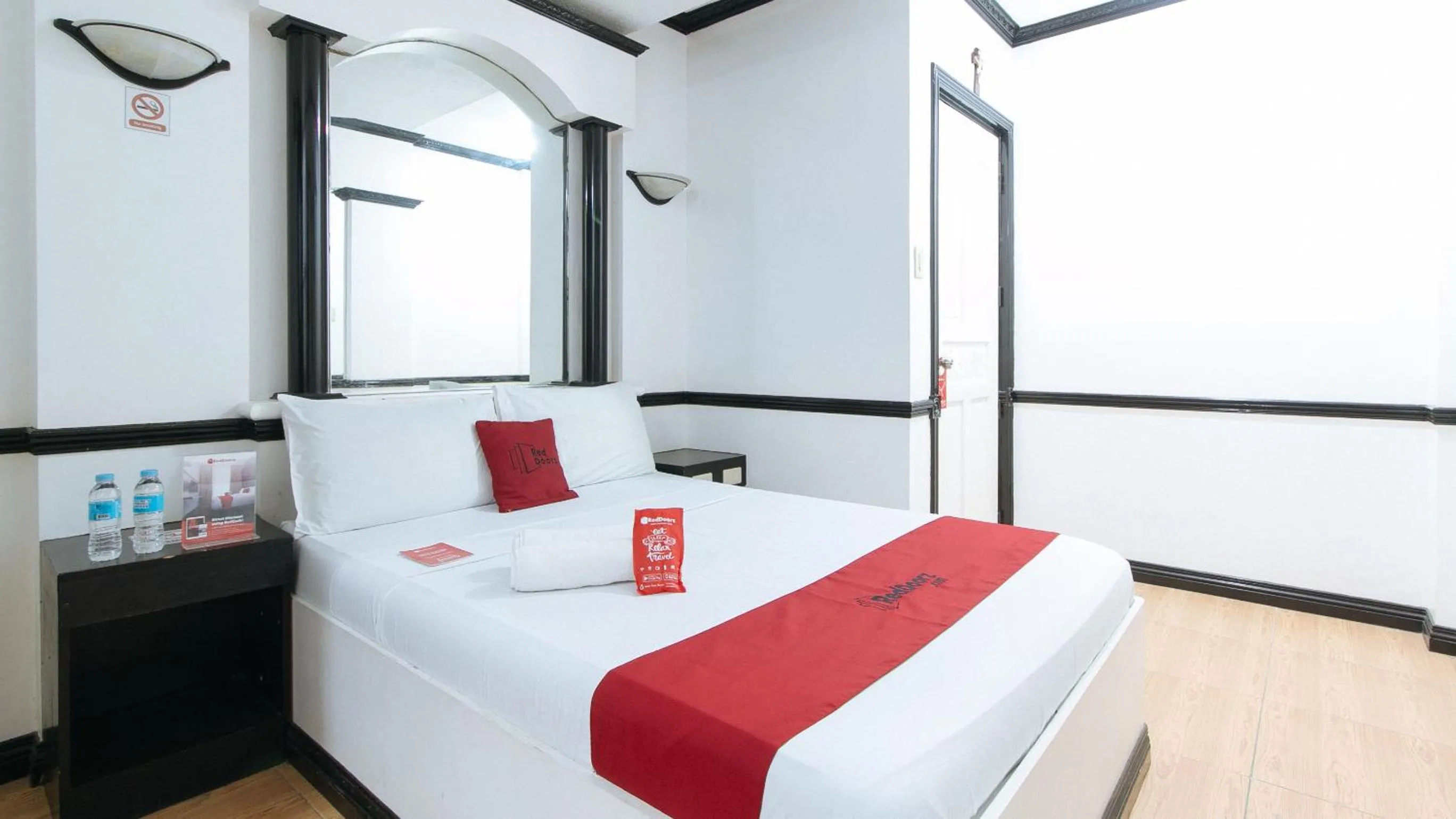 Bed in RedDoorz Plus at Villa Gloria Taguig