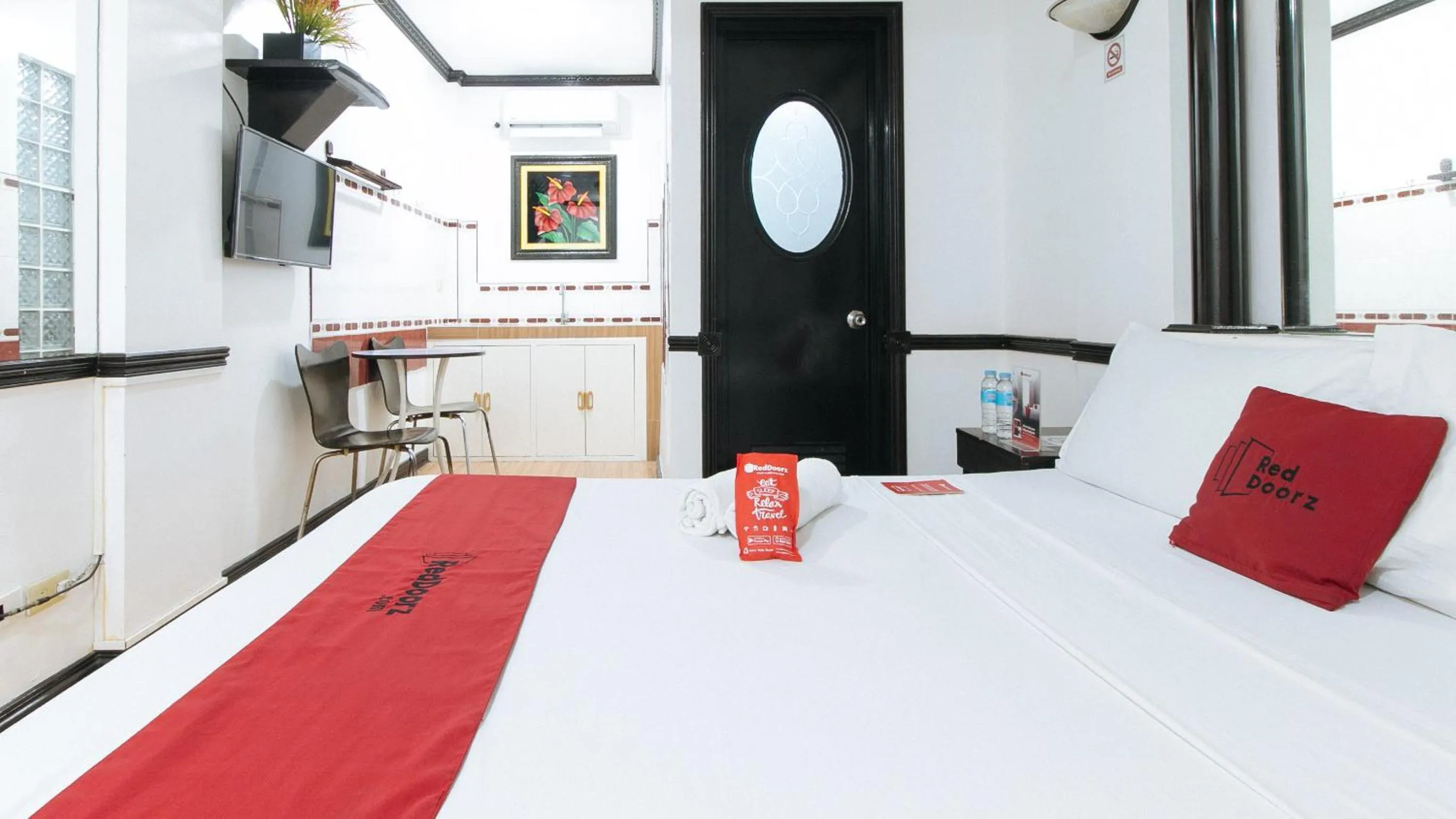 Bed in RedDoorz Plus at Villa Gloria Taguig