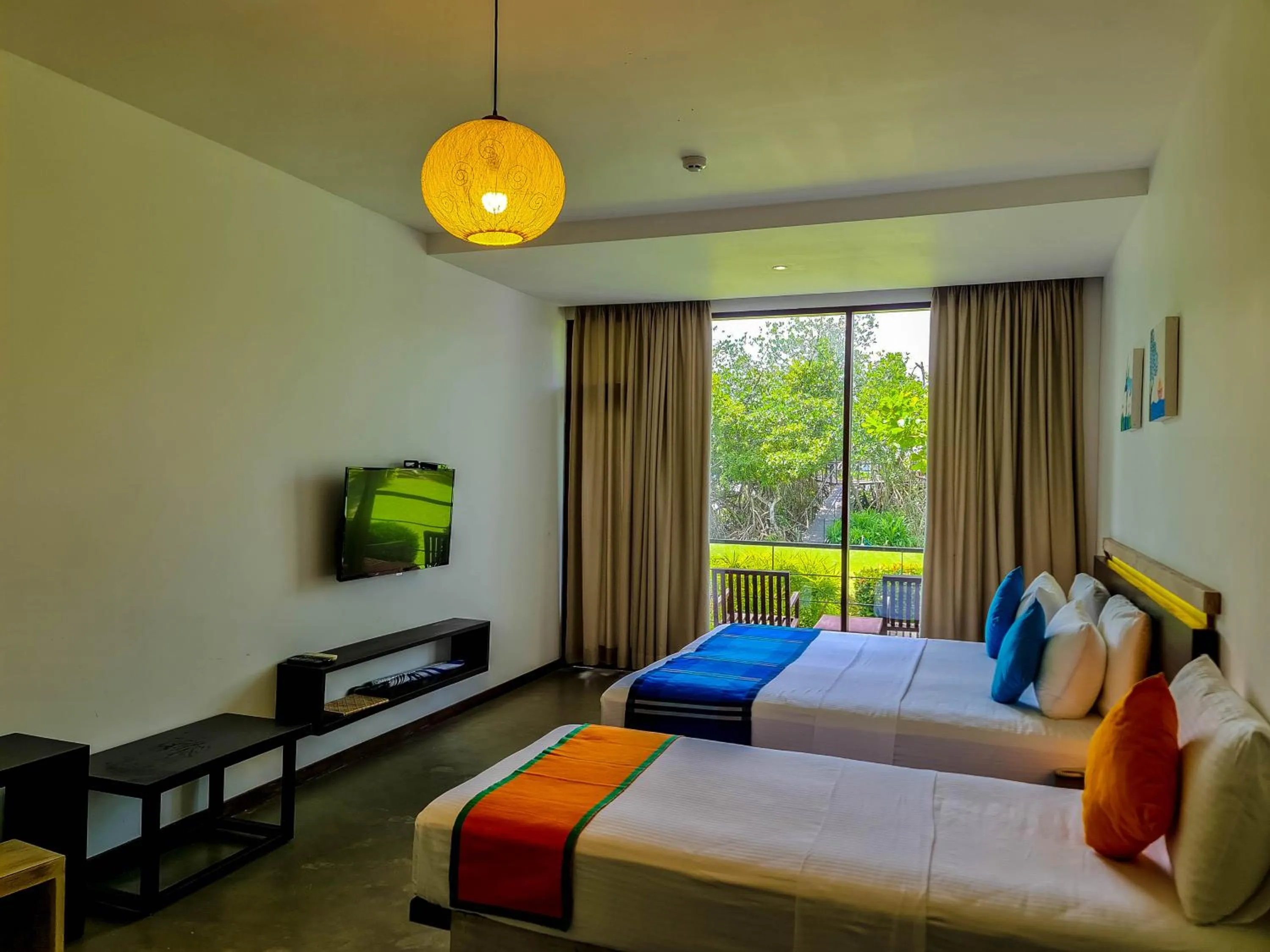 Bedroom, Bed in Moi Koggala by DBI - Free drop off to the beach