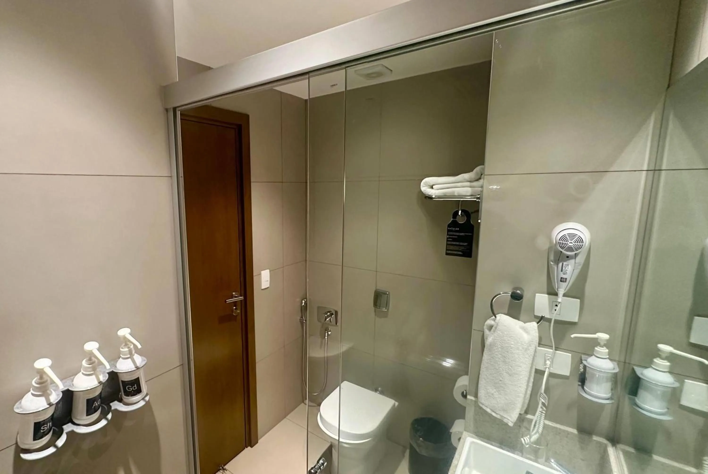 Bathroom in Dazzler by Wyndham Ciudad del Este