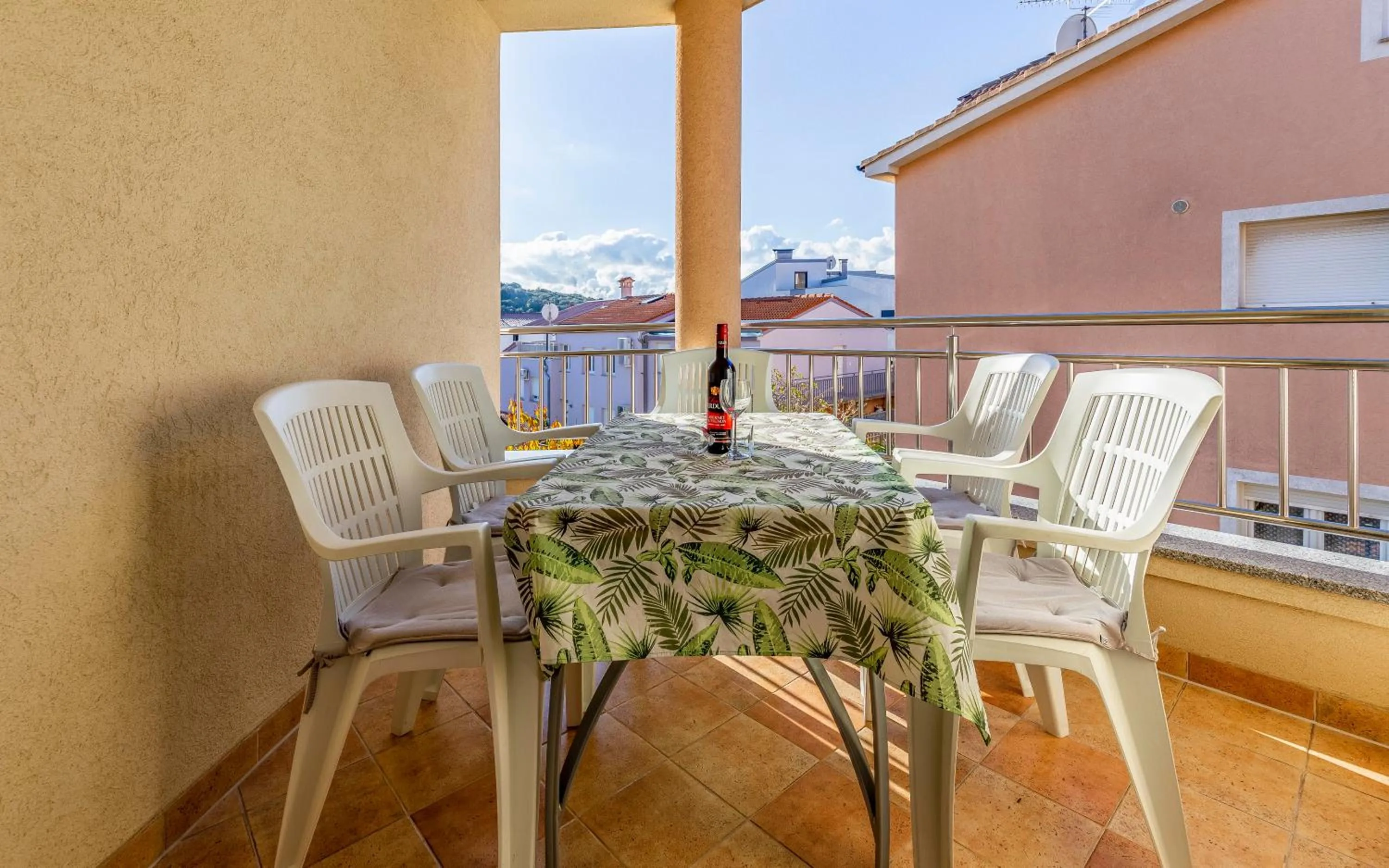 Balcony/Terrace in Istriensonne - Apartments Veruda mit Grillterrasse