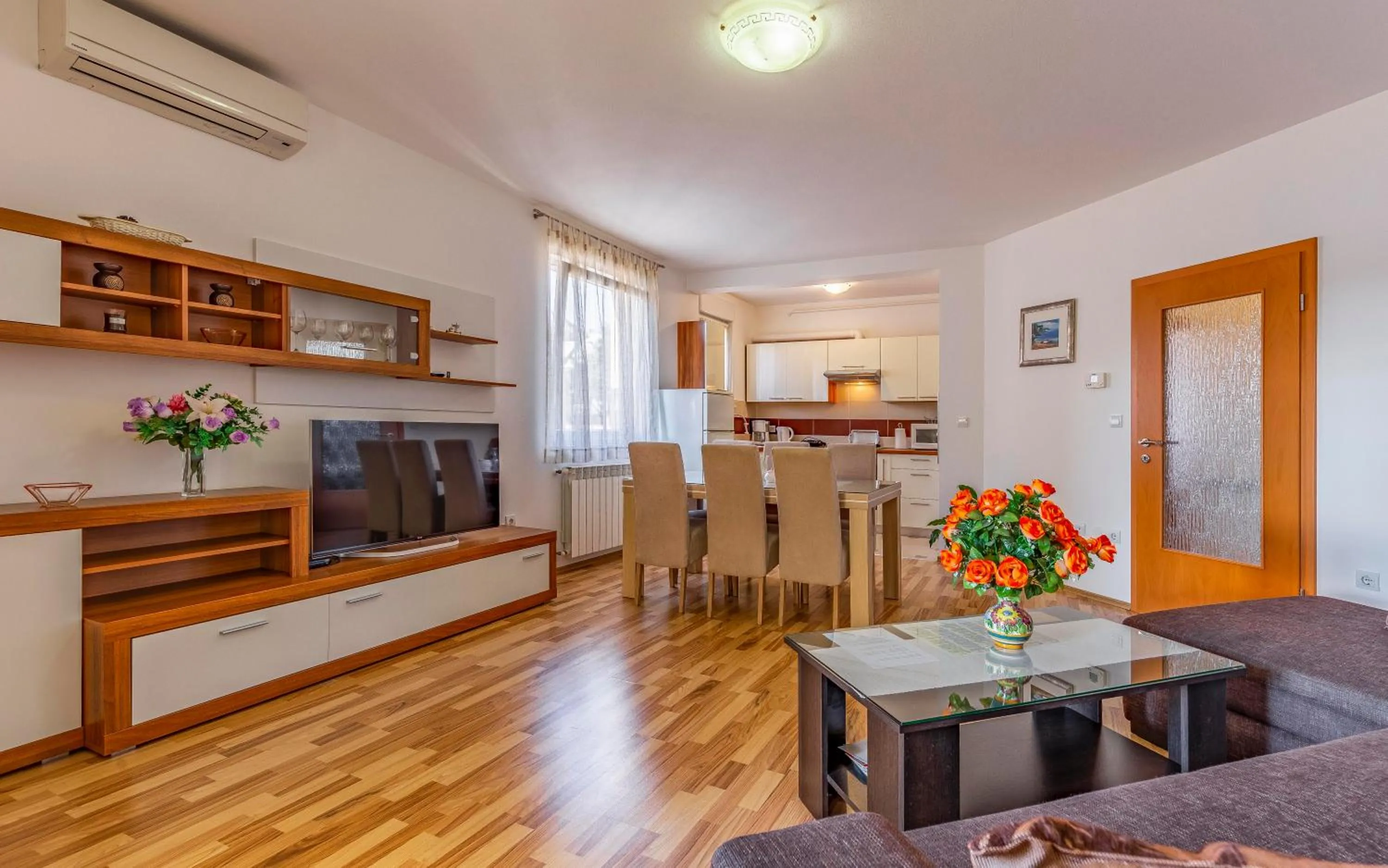 TV and multimedia in Istriensonne - Apartments Veruda mit Grillterrasse