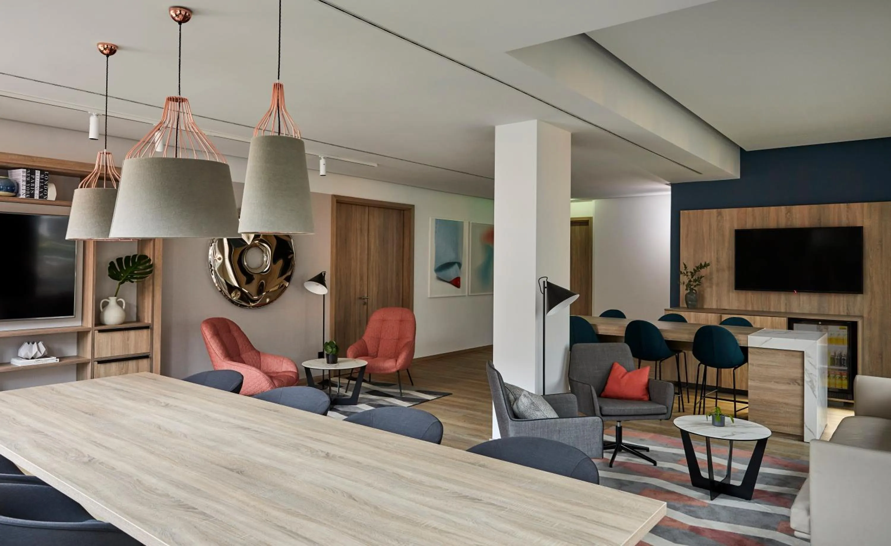 Meeting/conference room in Crowne Plaza Hamburg-City Alster by IHG