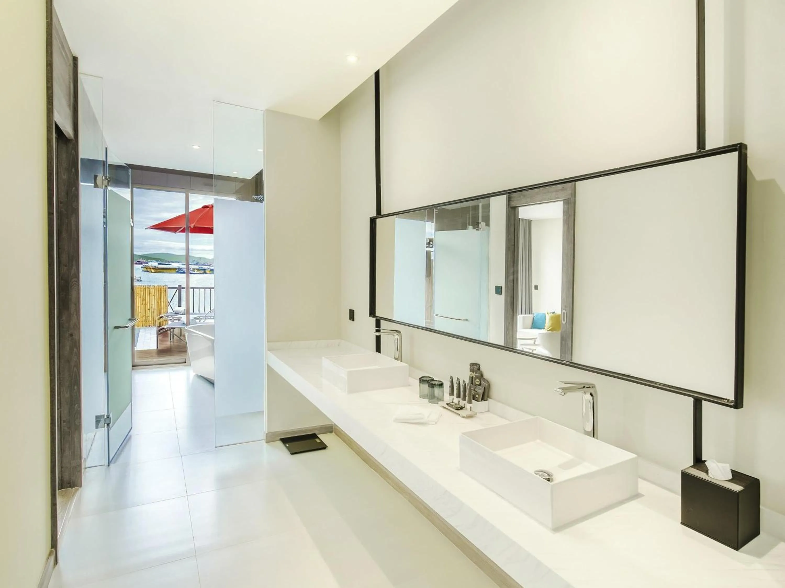 Bedroom in Novotel Marina Sriracha