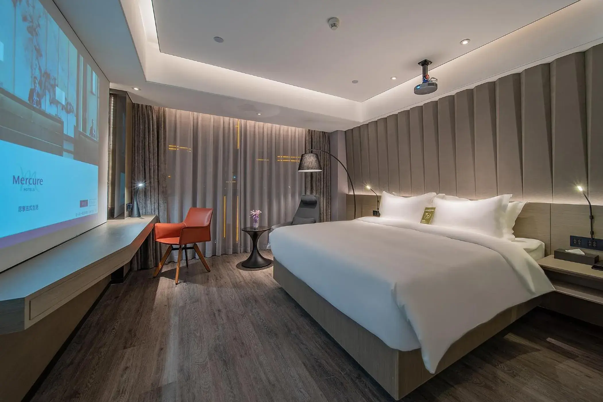 Standard King Room - single occupancy in Mercure Rugao City Centre Standard King Room - single occupancy in Mercure Rugao City Centre