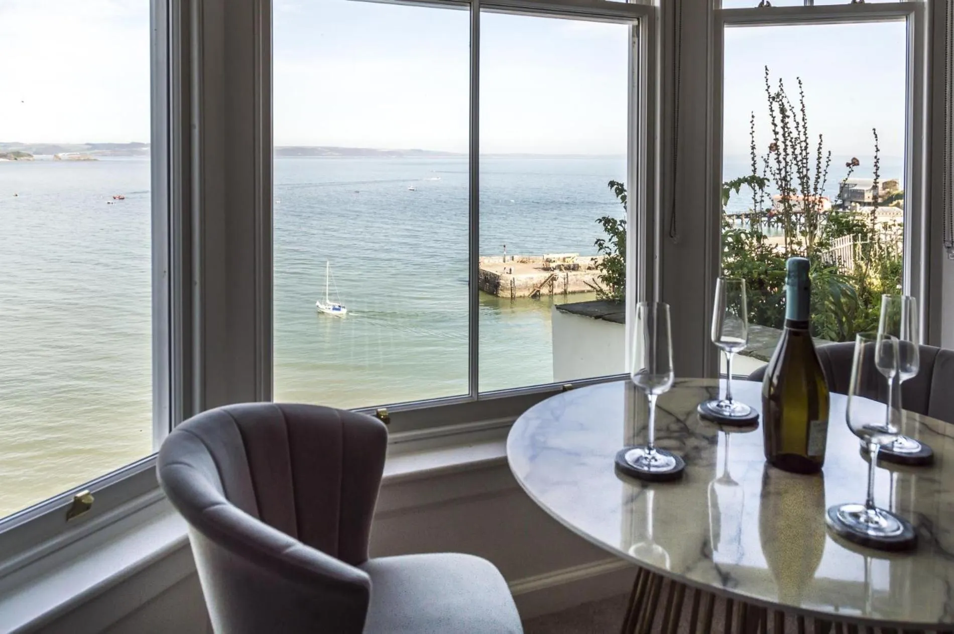 Floor plan in Pieces of Eight - 2 Bedroom Apartment - Tenby - (Windsor House)