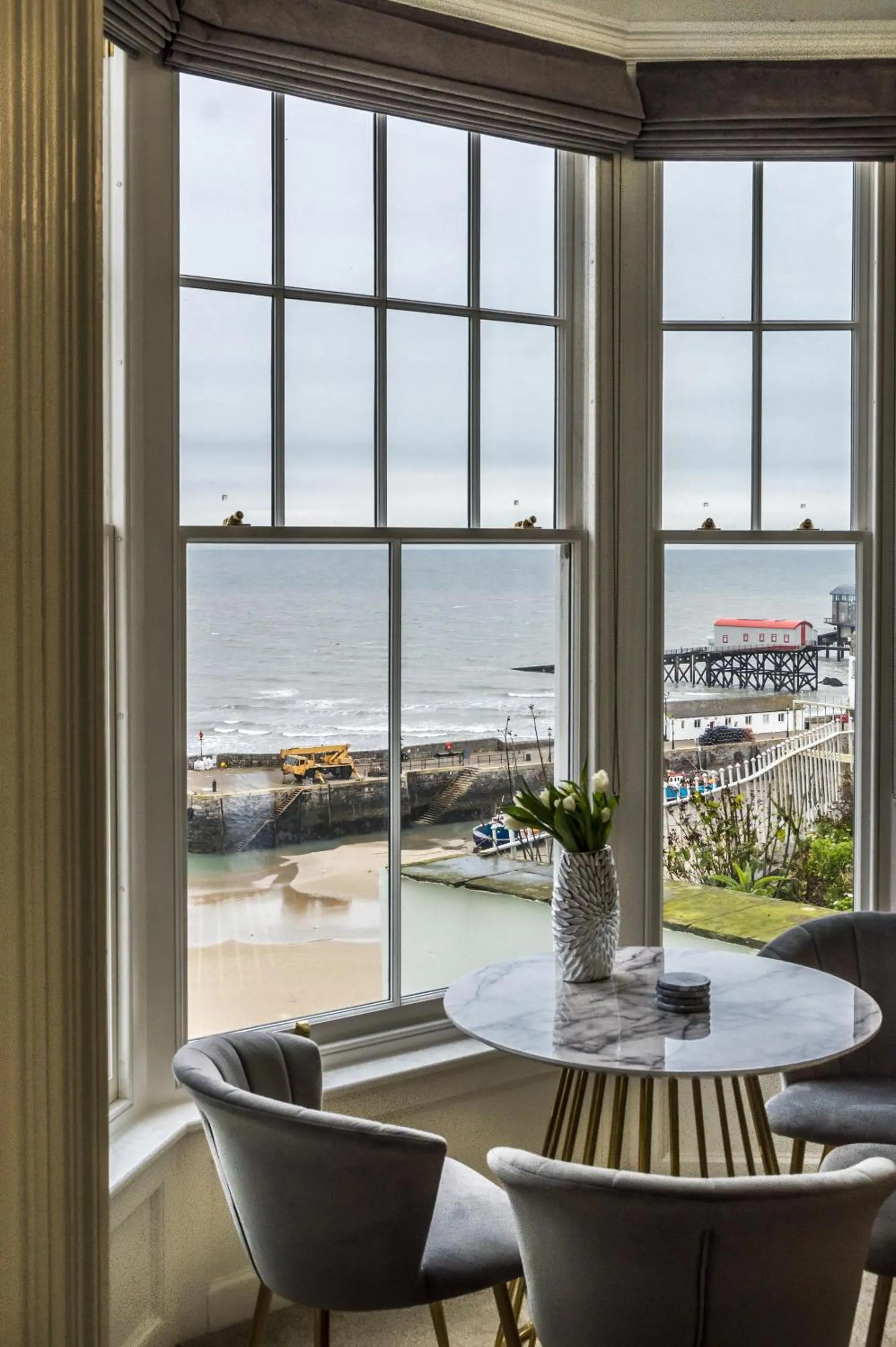 Floor plan in Pieces of Eight - 2 Bedroom Apartment - Tenby - (Windsor House)