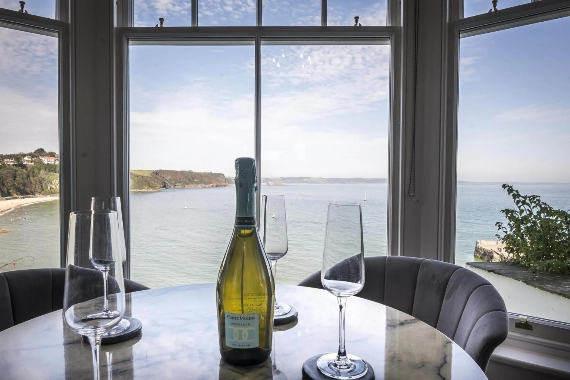 Floor plan in Pieces of Eight - 2 Bedroom Apartment - Tenby - (Windsor House)