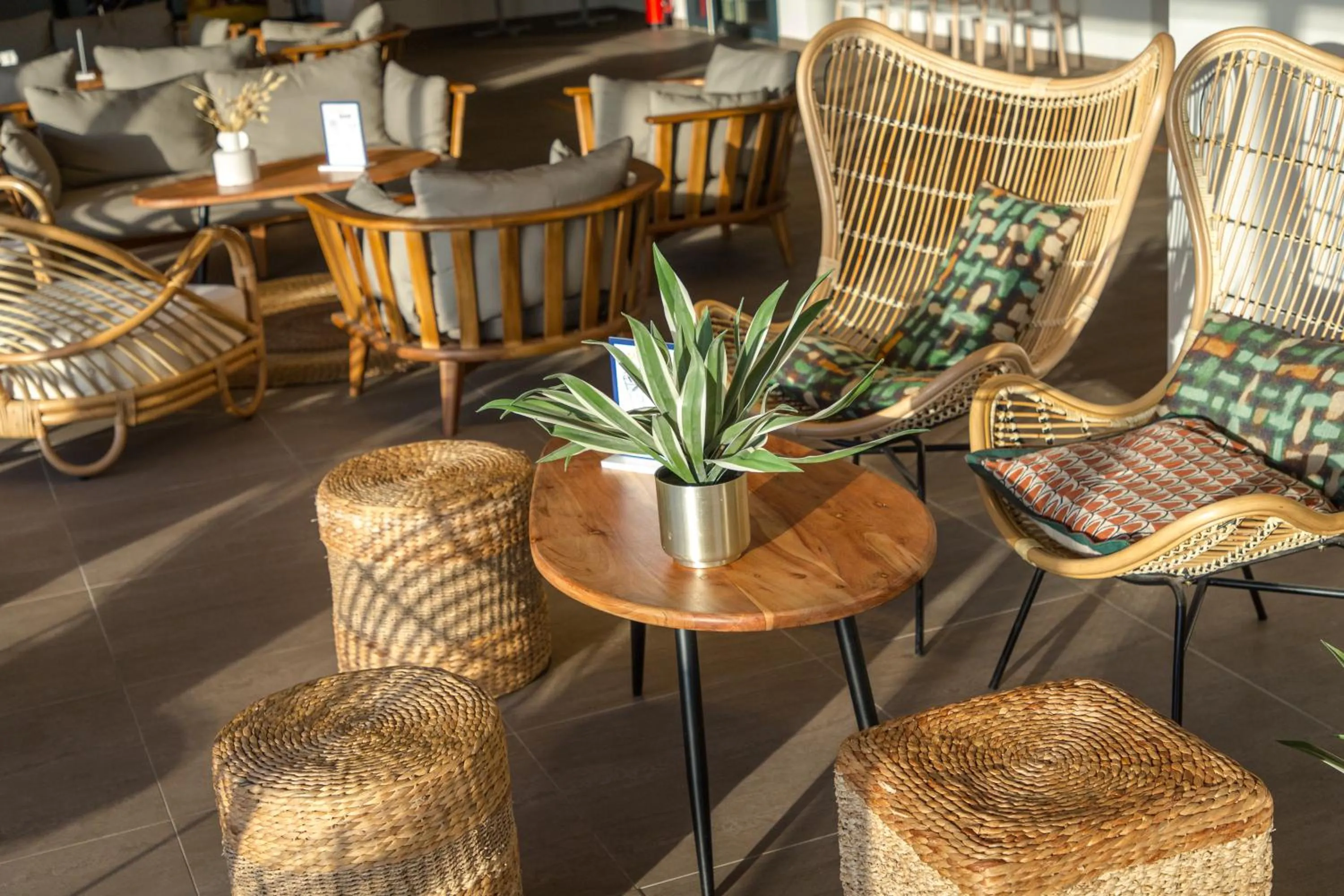 Lounge or bar in SOWELL HOTELS La Plage