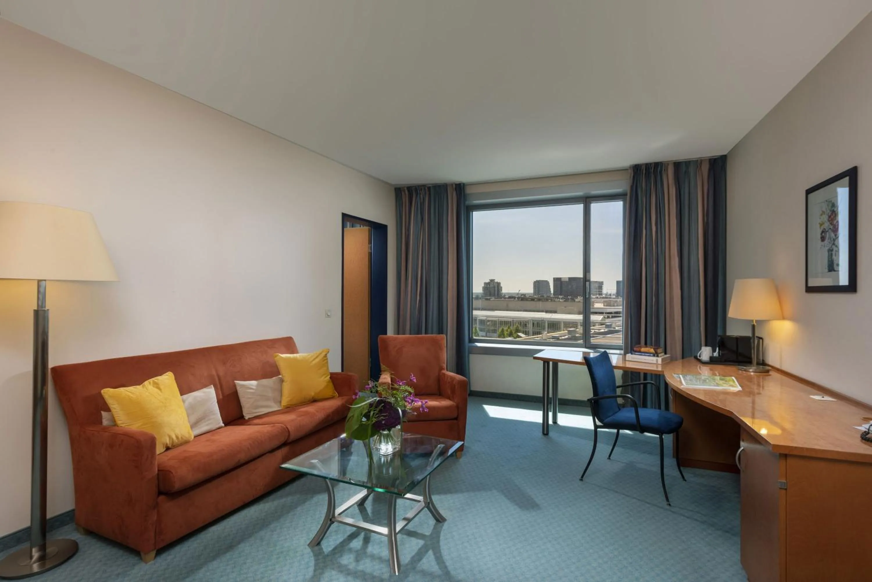 Photo of the whole room in Maritim Hotel Frankfurt