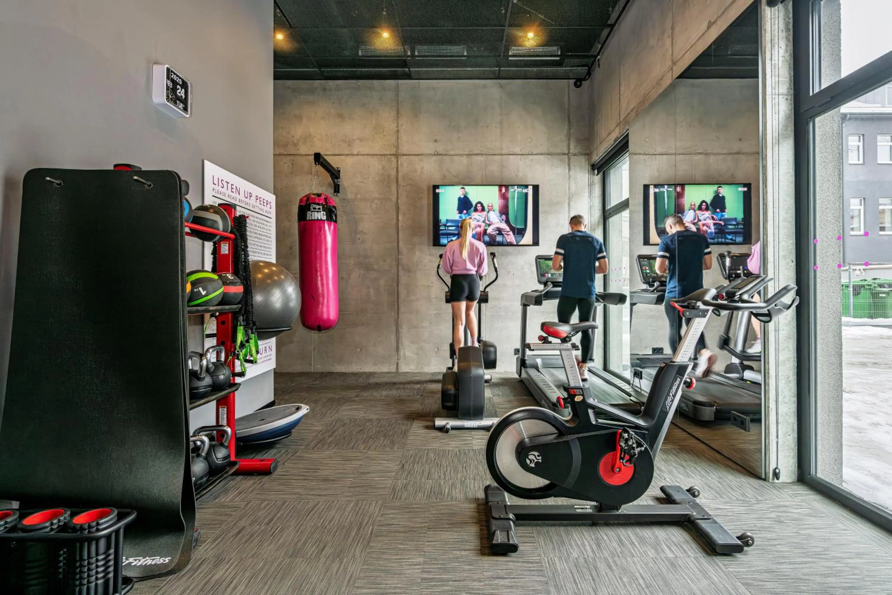 Sports in Moxy Kaunas Center