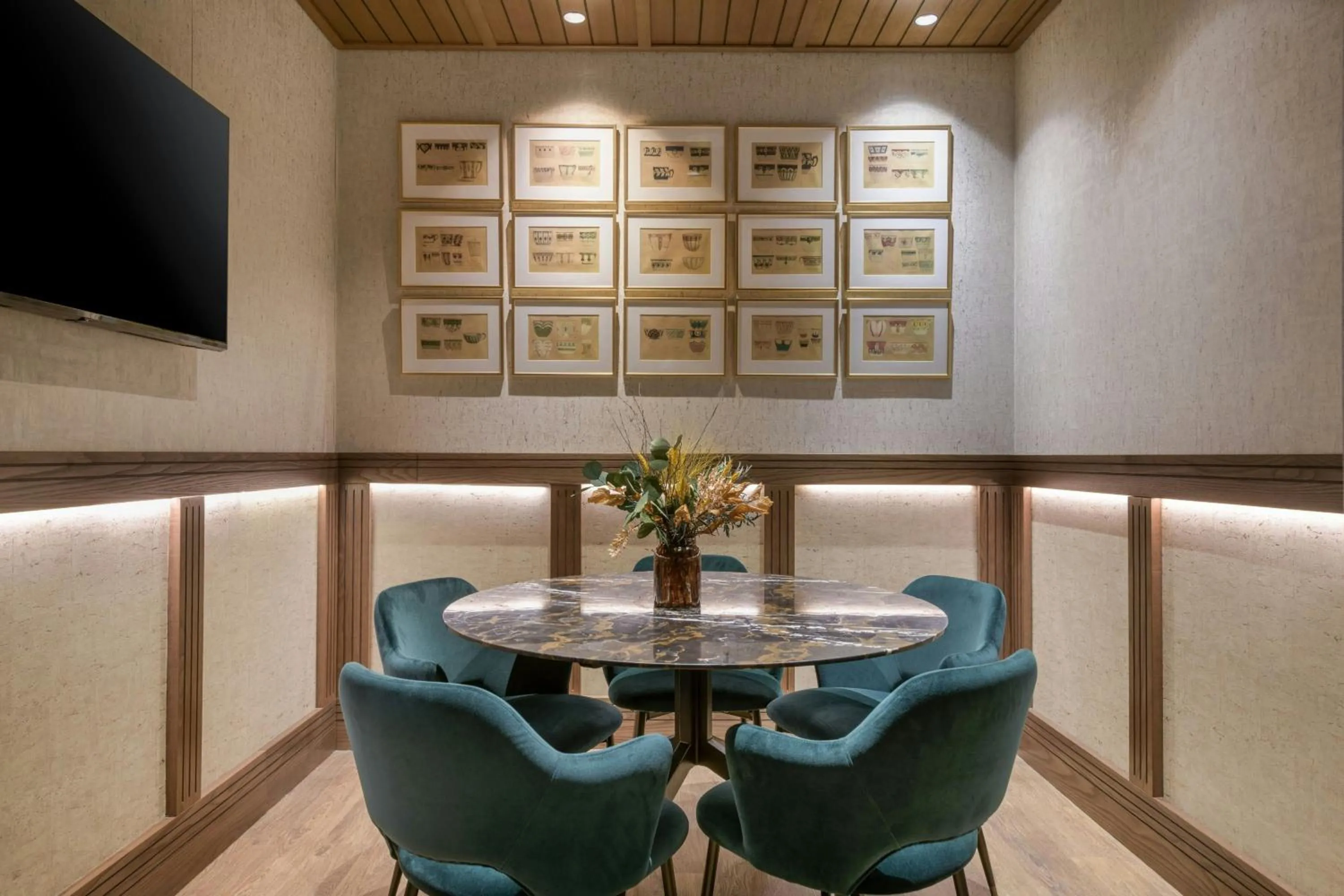 Meeting/conference room in Palacio Santa Clara, Autograph Collection