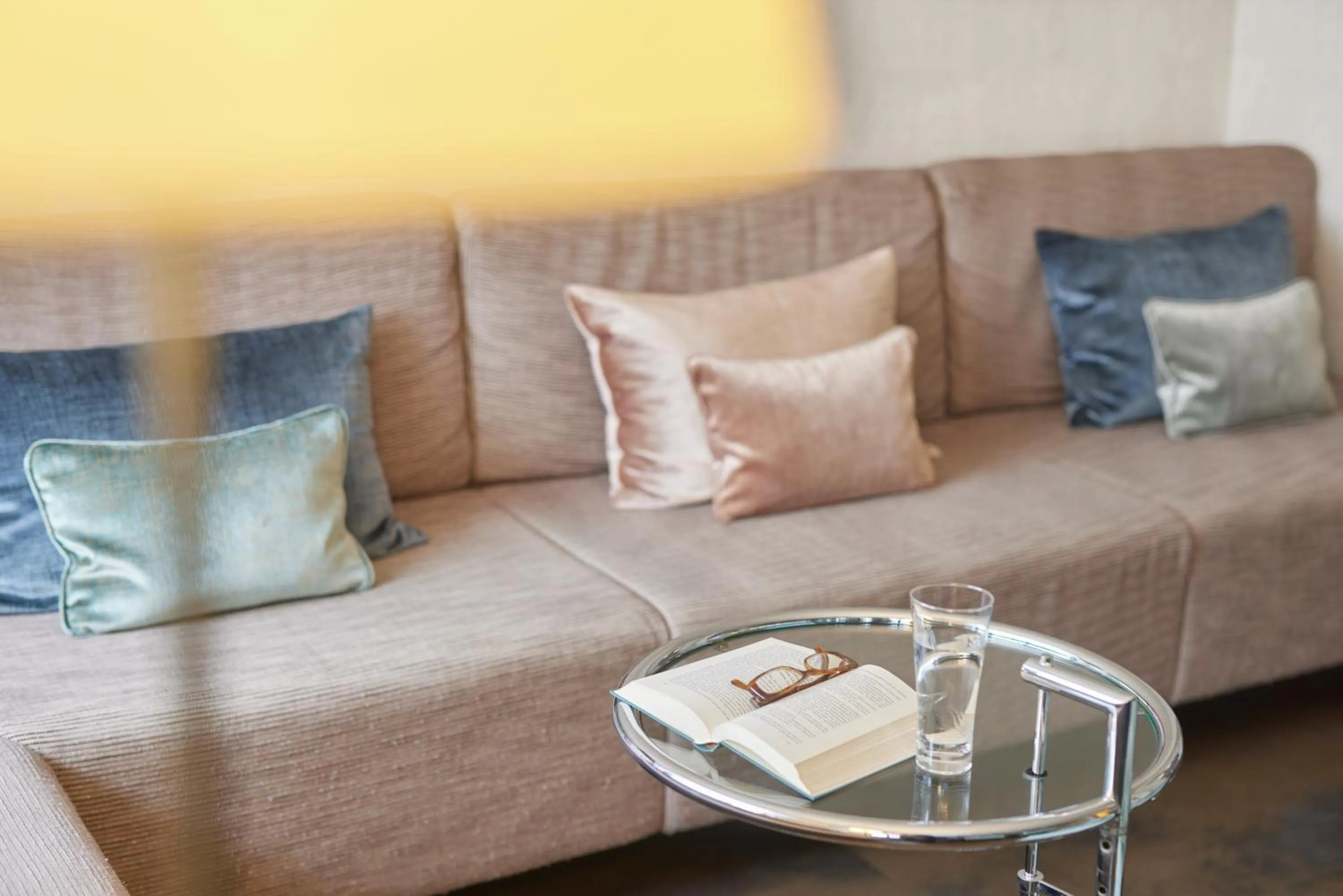 Lounge or bar in Hotel Central Hamburg