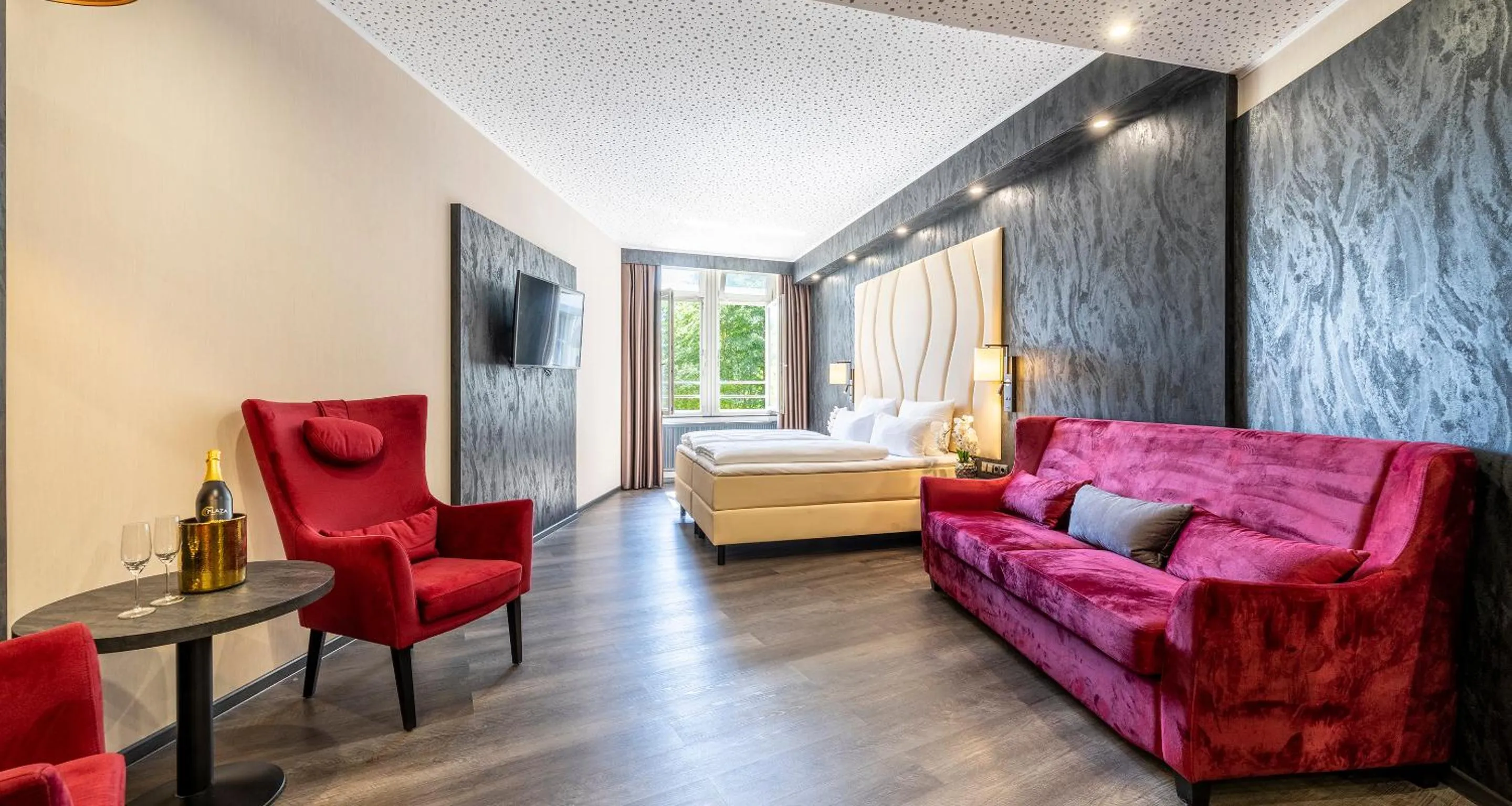 Bed in PLAZA Premium Schwerin Sure Hotel Collection by Best Western