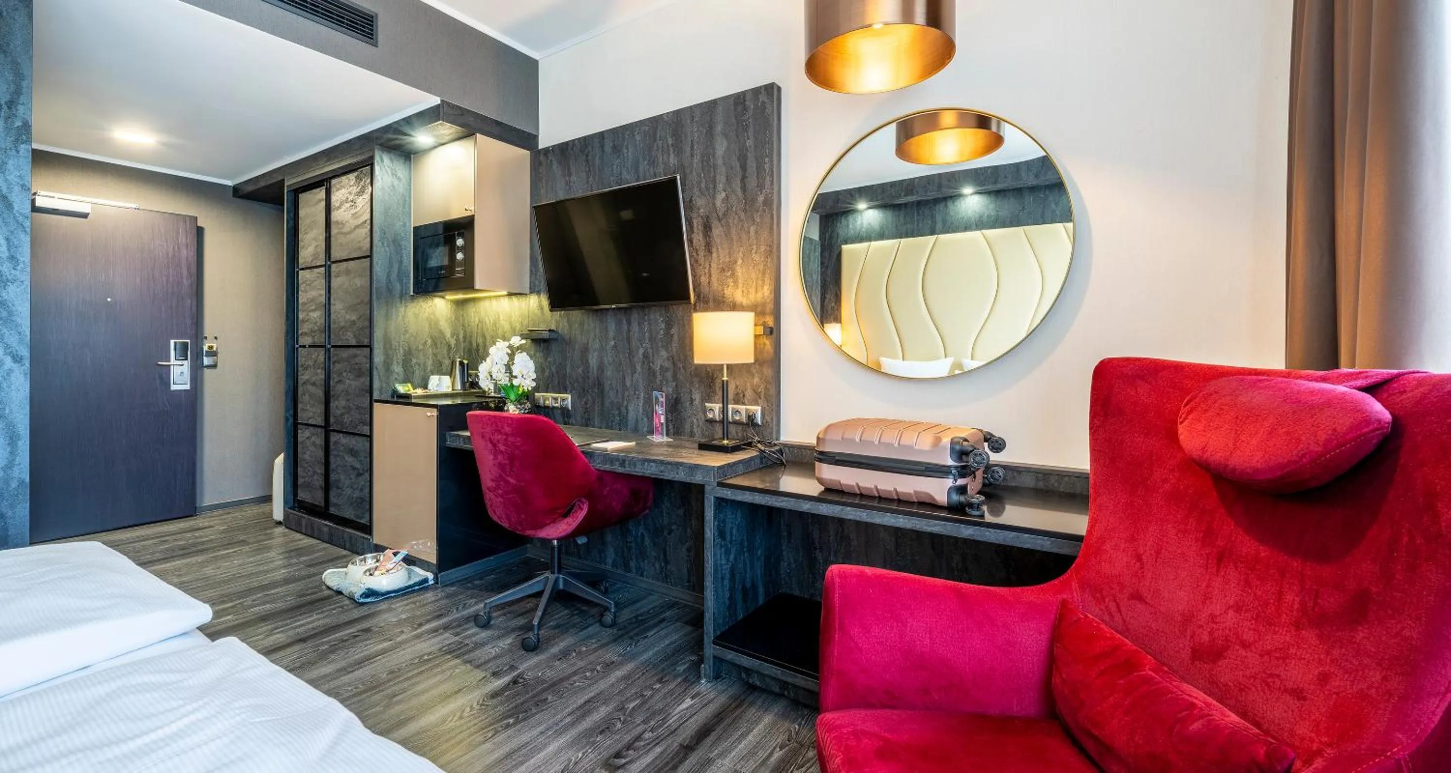 TV and multimedia, Bed in PLAZA Premium Schwerin Sure Hotel Collection by Best Western