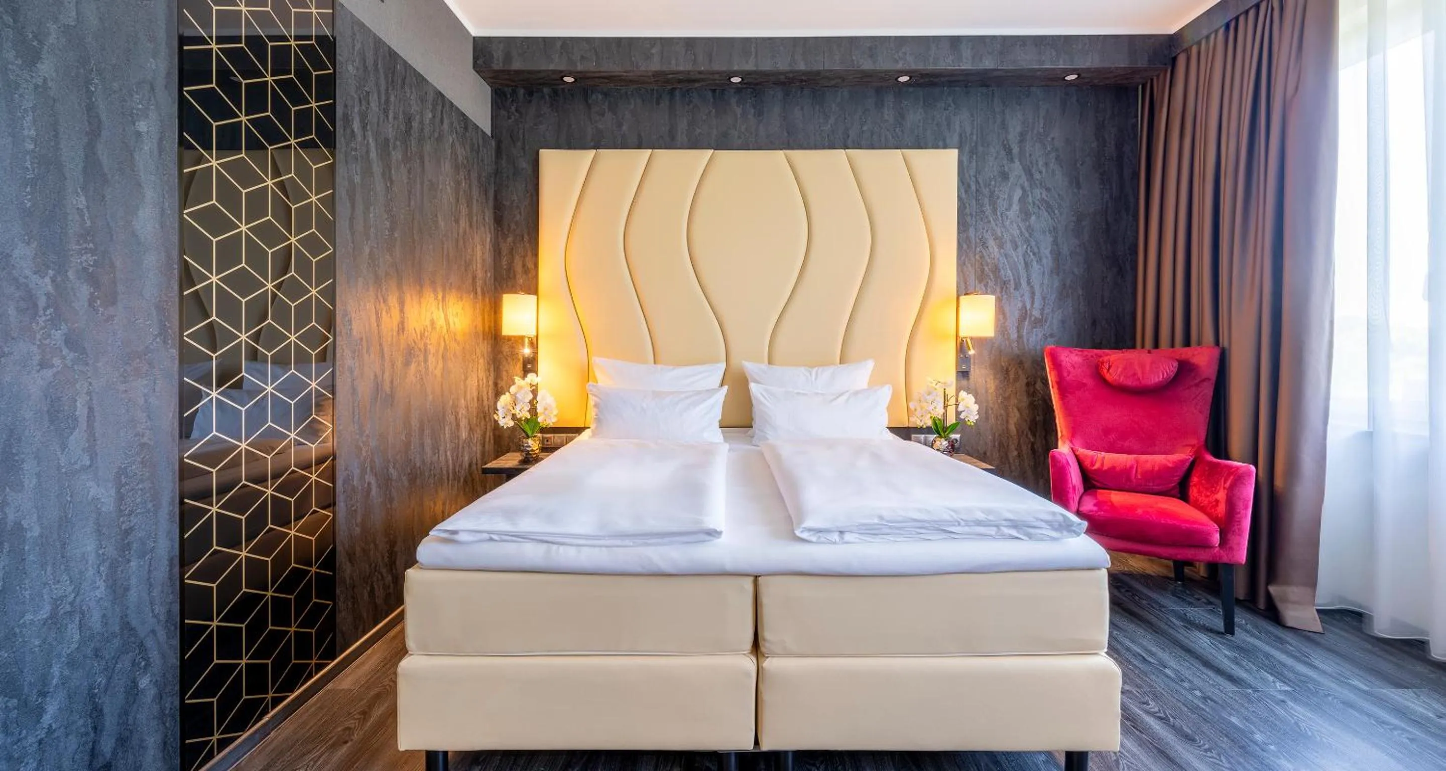 Bed in PLAZA Premium Schwerin Sure Hotel Collection by Best Western