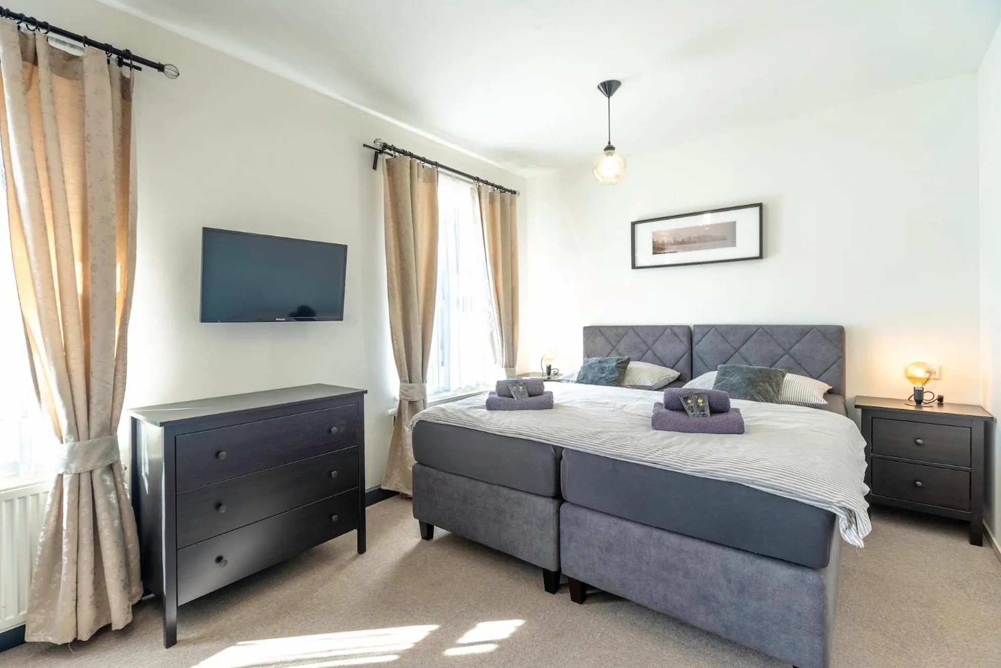 Bed in Restaurace Hotel Praha