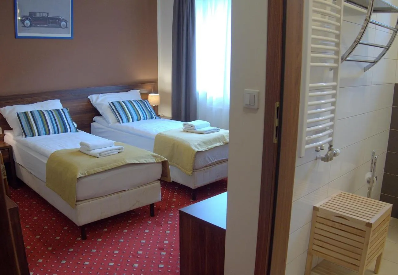 Bed in Hotel Kochanów