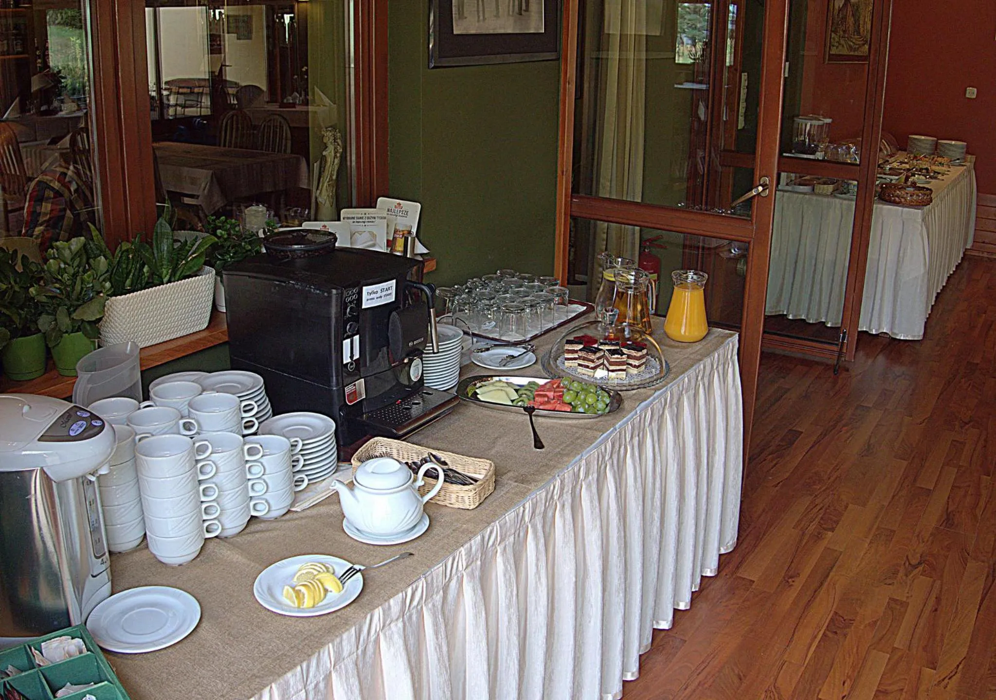 Restaurant/places to eat in Hotel Kochanów