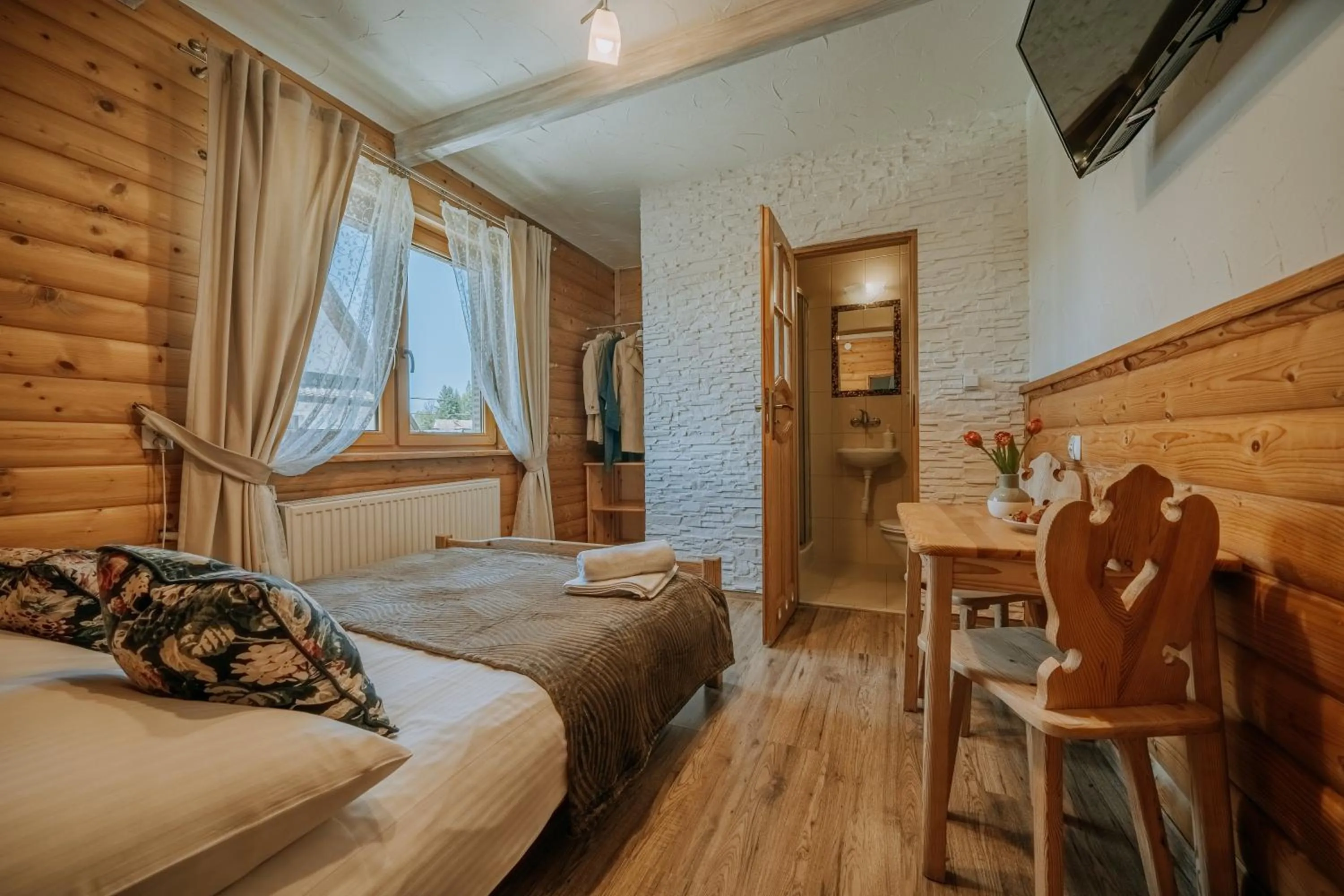 Photo of the whole room, Bed in Gościna u Maryny Relaks i SPA w Ogrodzie