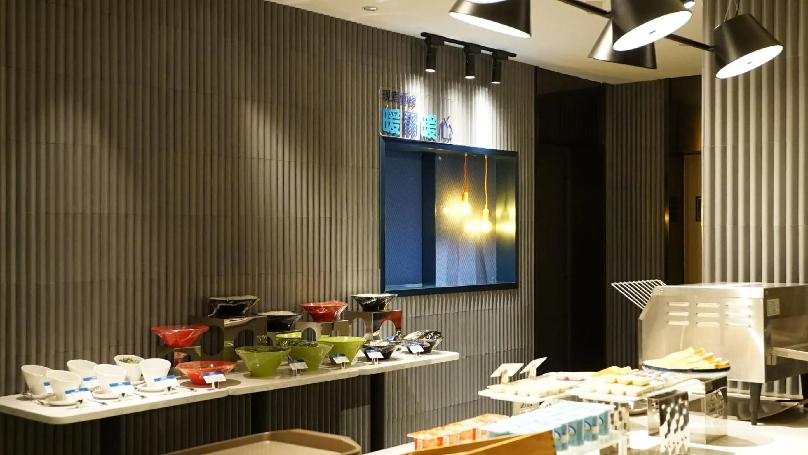 Breakfast in Holiday Inn Express Shenzhen Dongmen by IHG