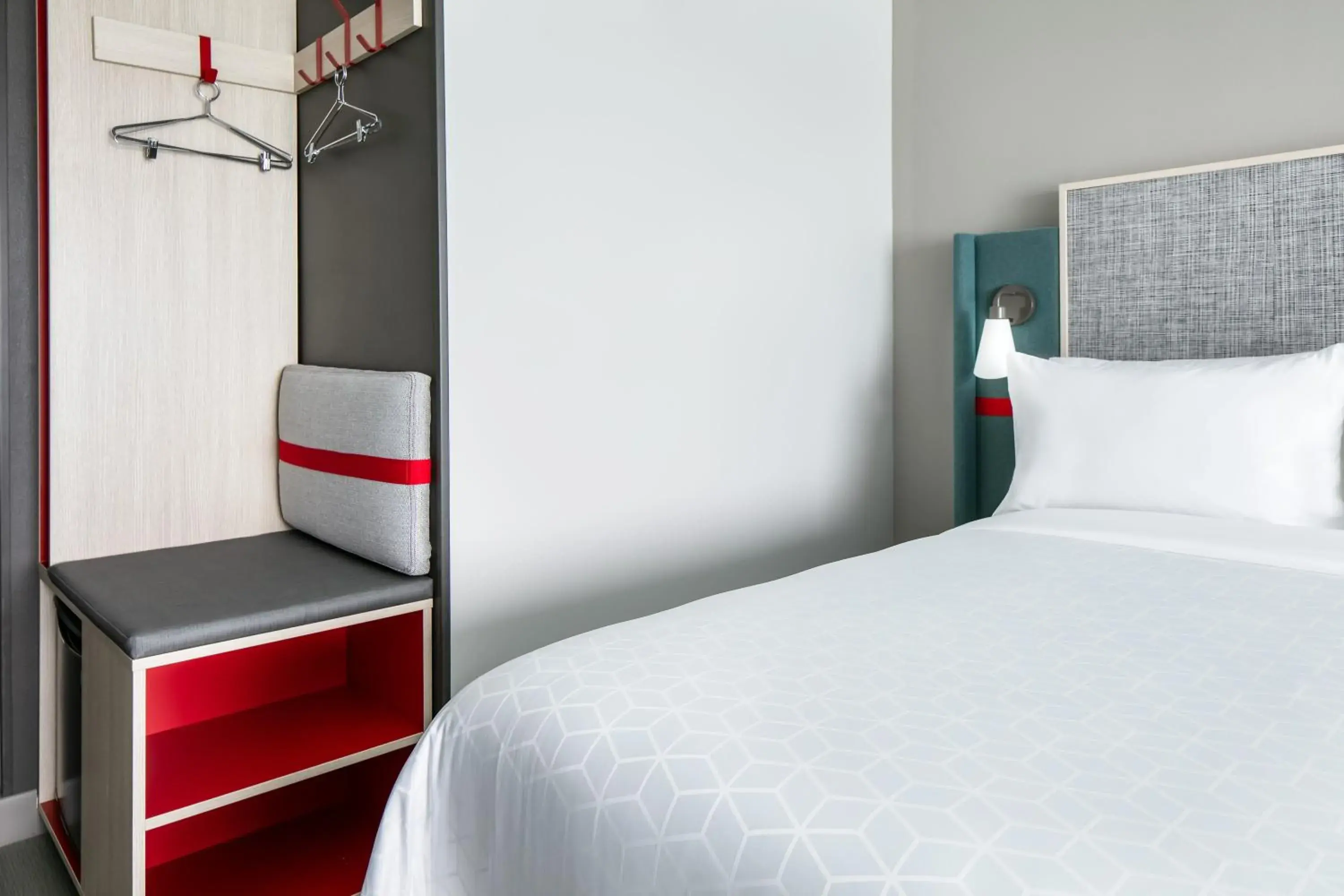Standard Queen Room with Two Queen Beds in Avid Hotels - Roseville - Minneapolis North by IHG Standard Queen Room with Two Queen Beds in Avid Hotels - Roseville - Minneapolis North by IHG