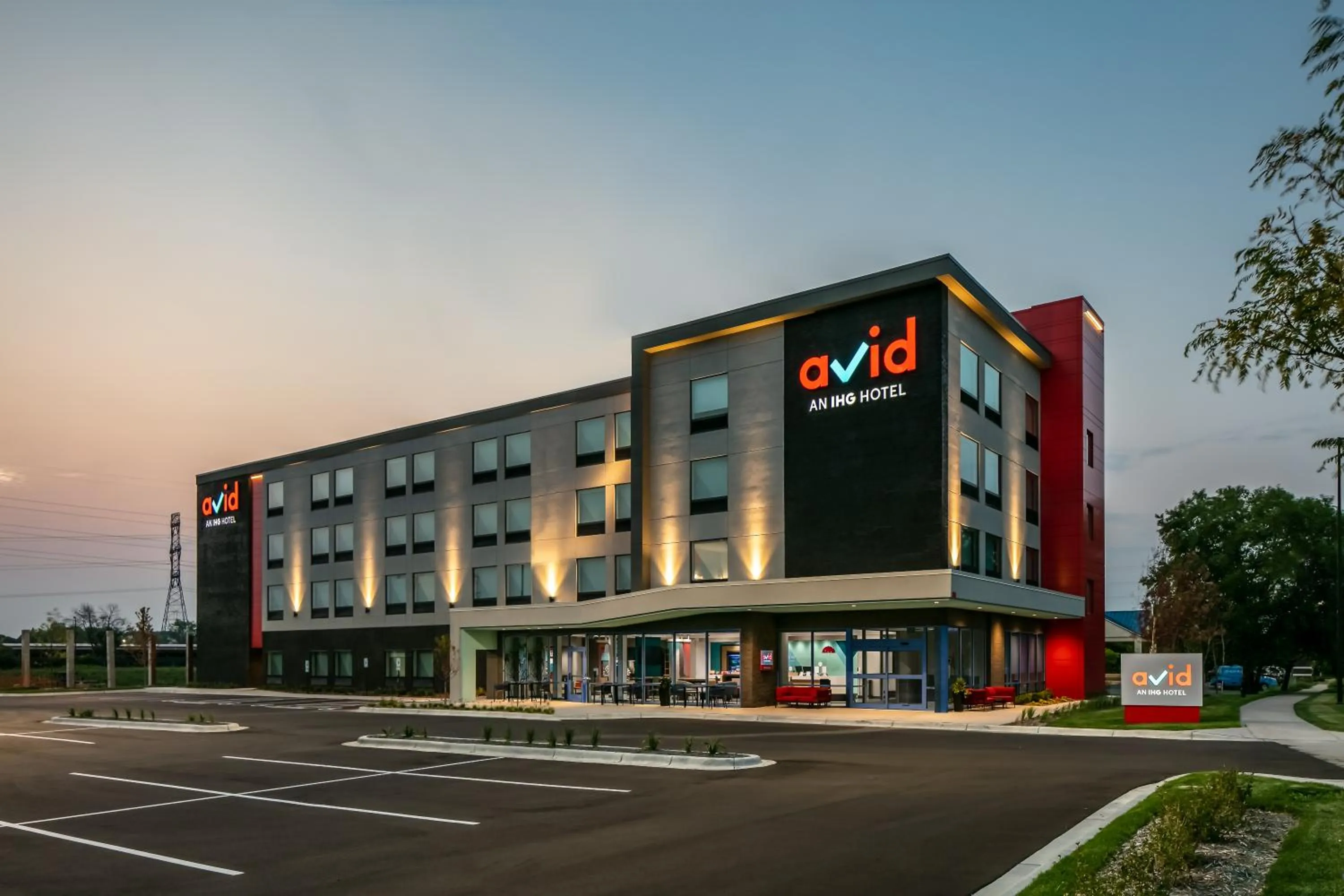Property building in Avid Hotels - Roseville - Minneapolis North by IHG