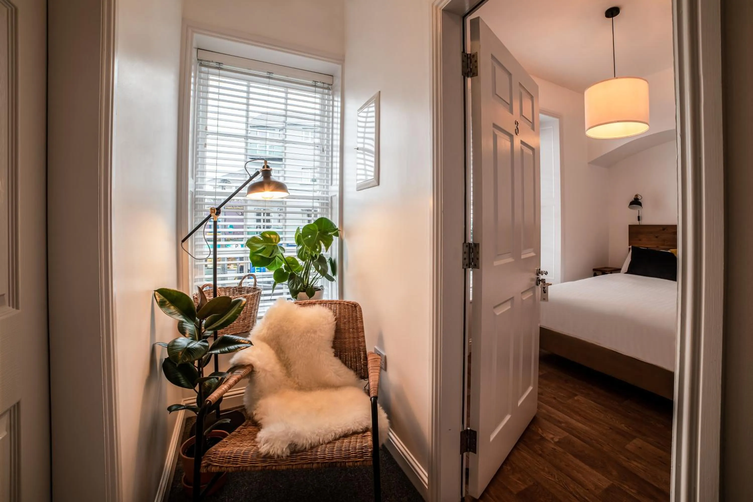 Decorative detail, Bed in Black Cat