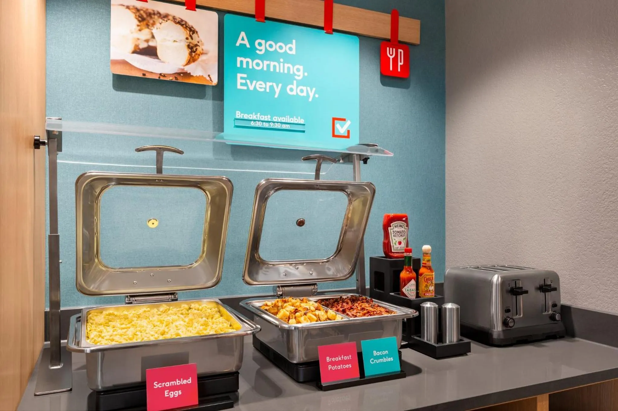 Breakfast in avid hotel Boston Logan Airport - Revere