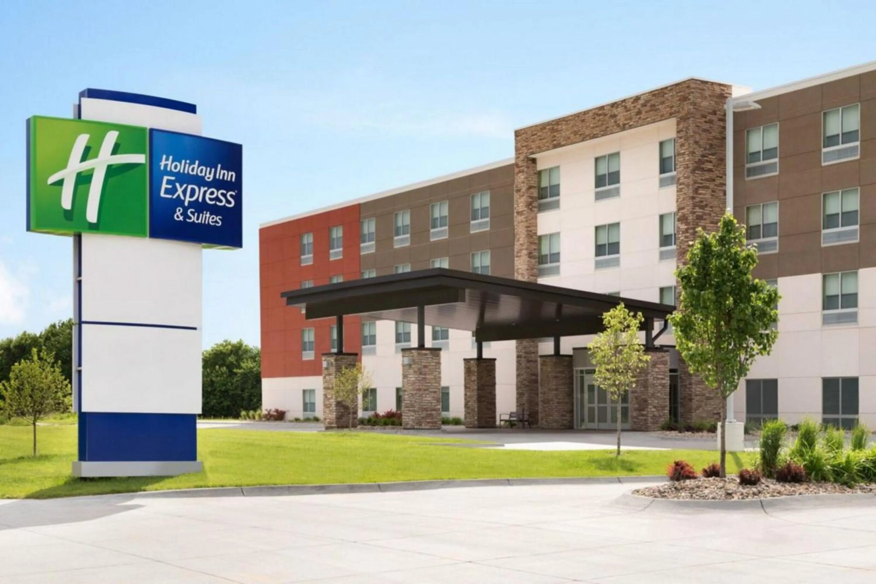 Property building in Holiday Inn Express Amherst - Lockport by IHG