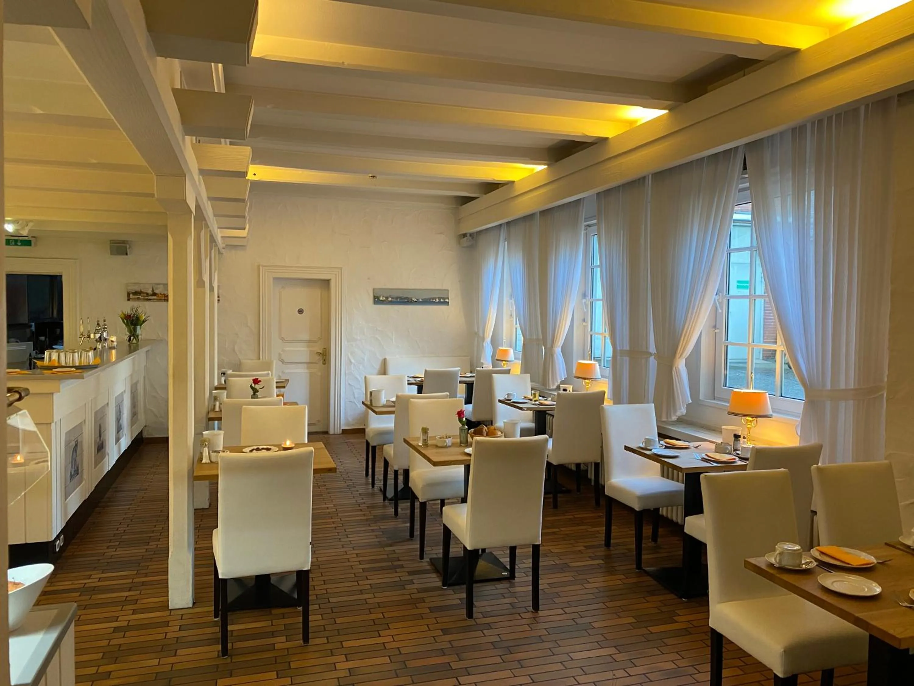 Restaurant/places to eat in Hotel Flensburger Hof