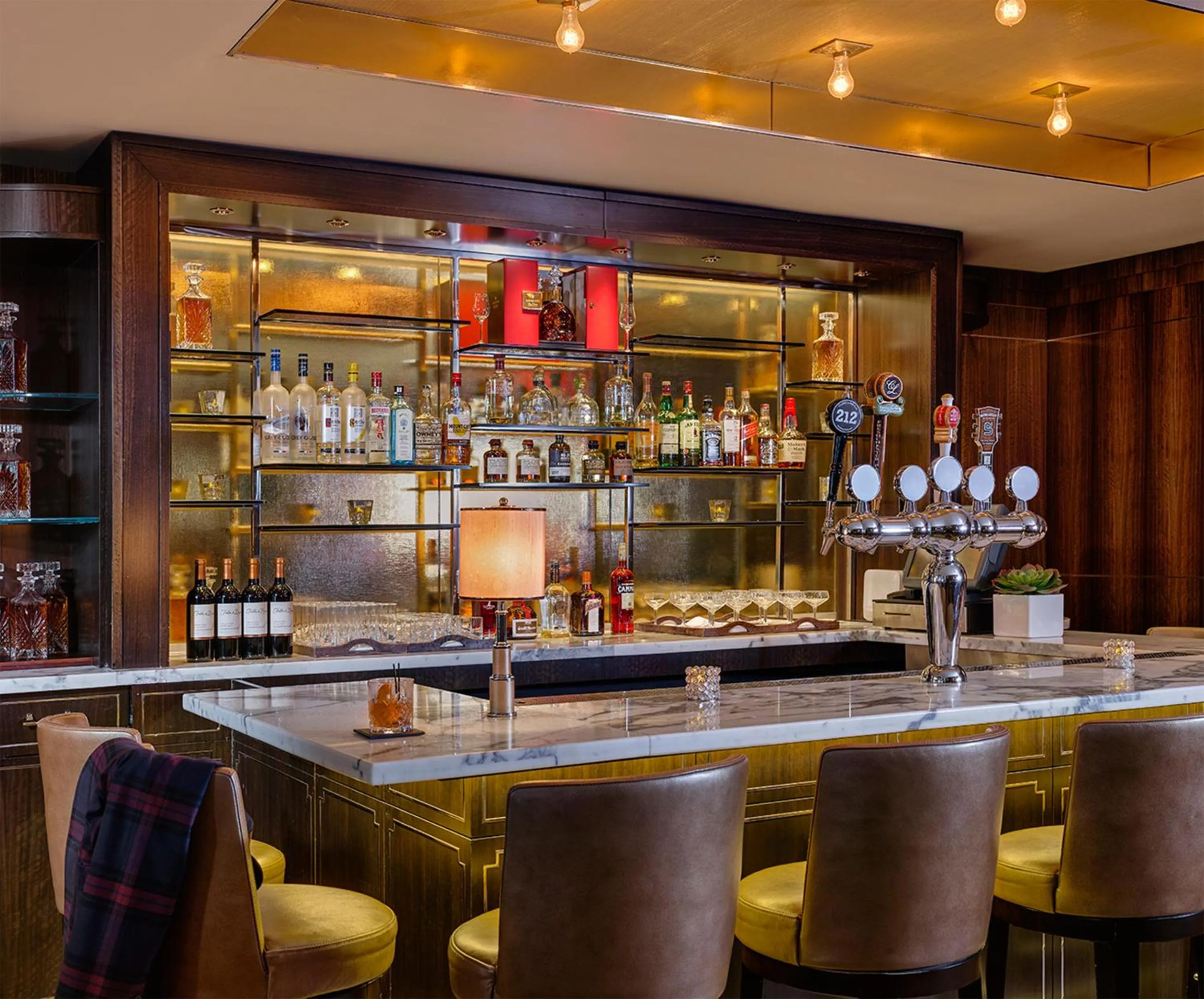 Lounge or bar in WestHouse Hotel New York