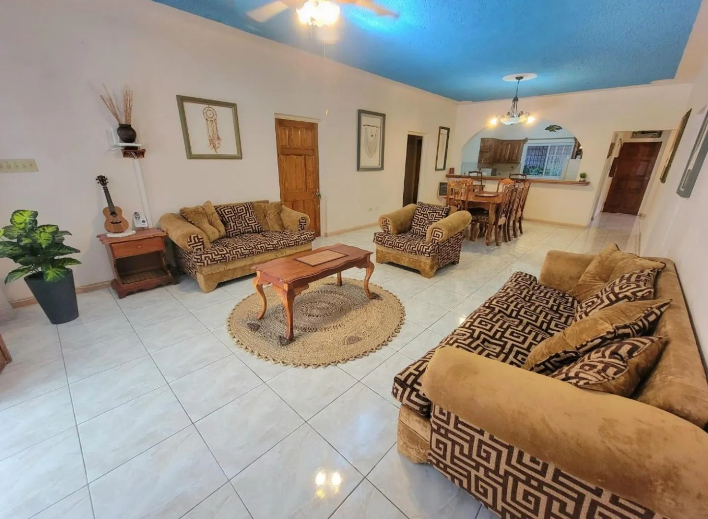 Living room in Green's Palace Jamaica