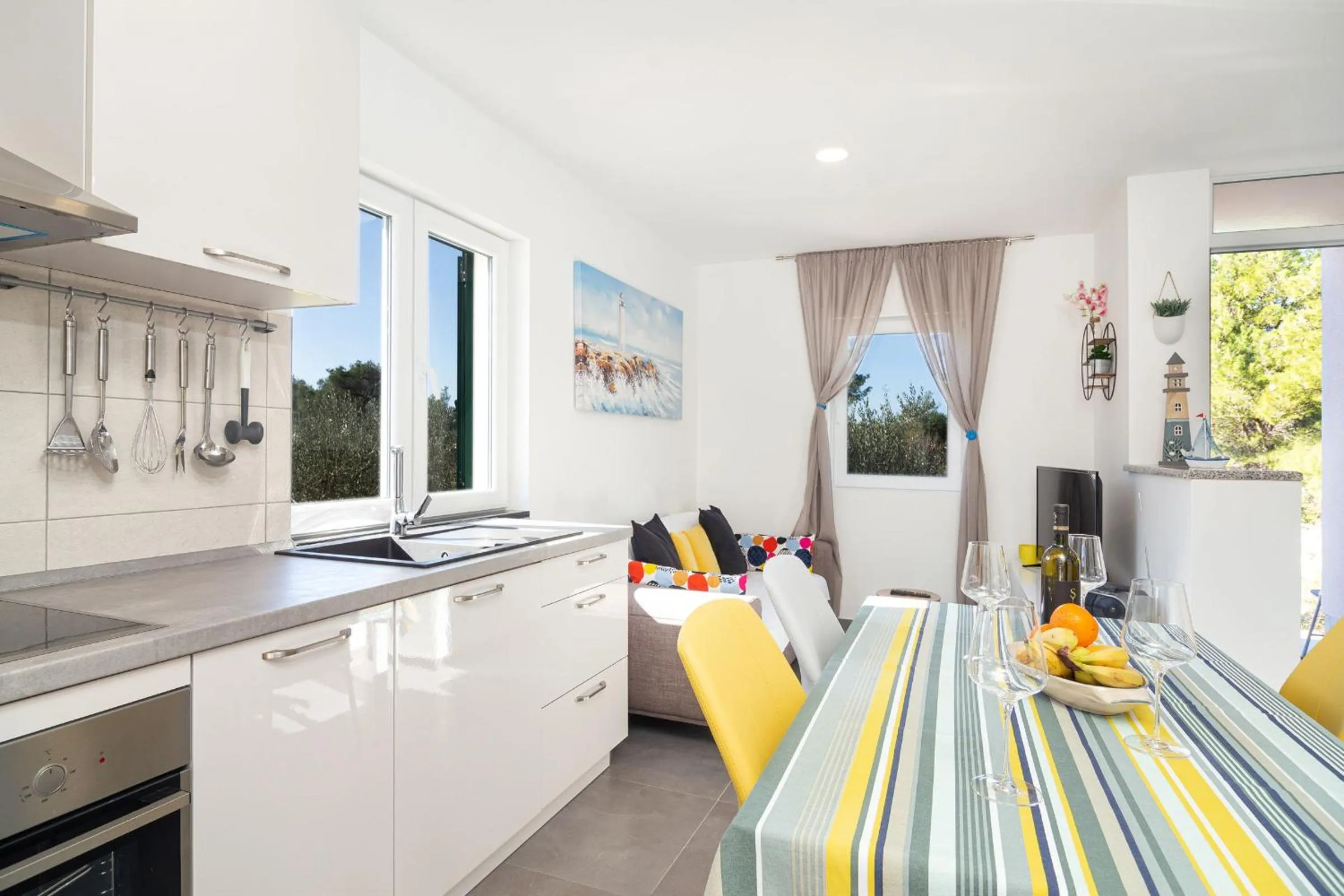 Dining area in Olive Eden Holiday Home