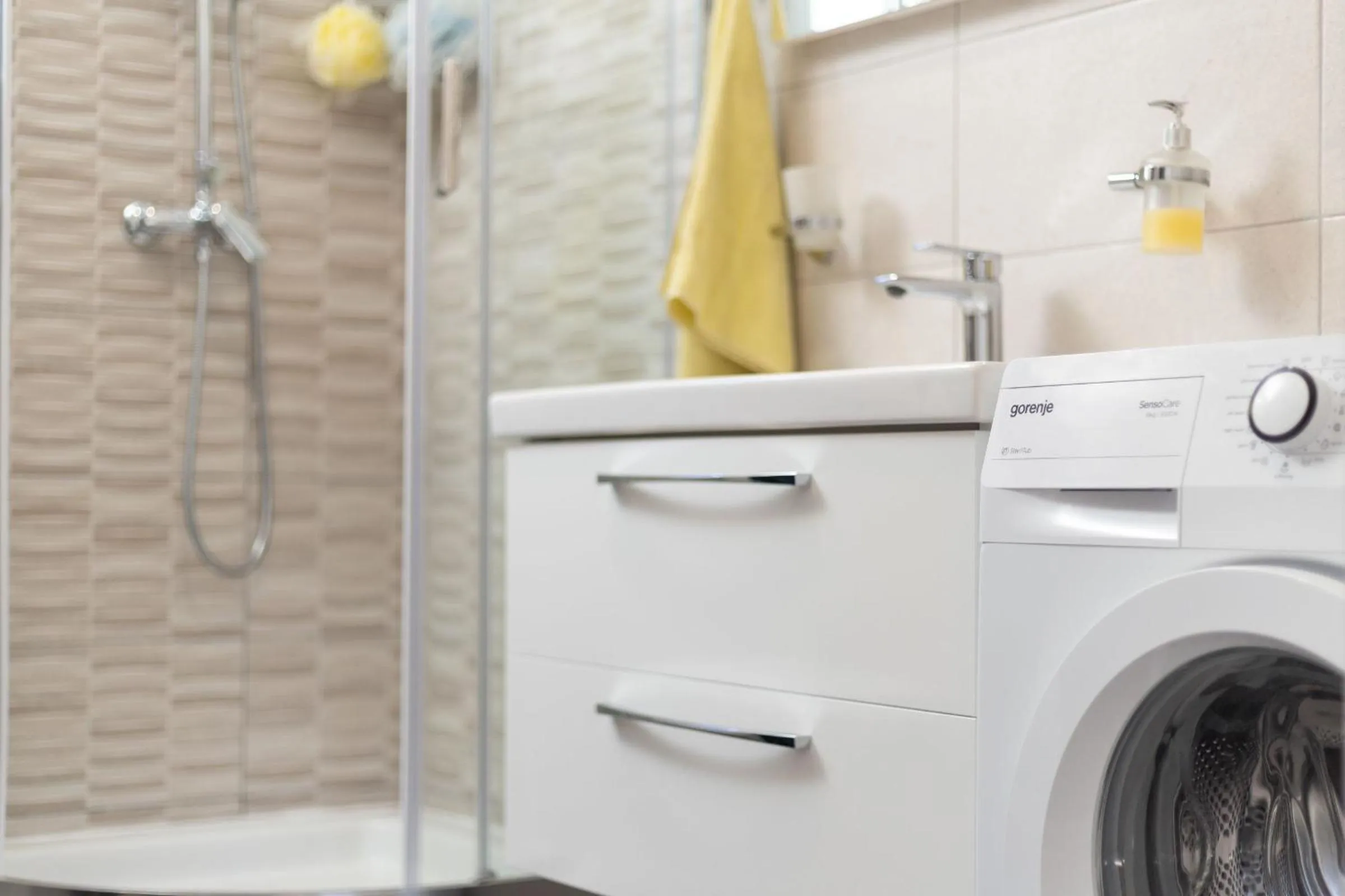 Toilet in Olive Eden Holiday Home