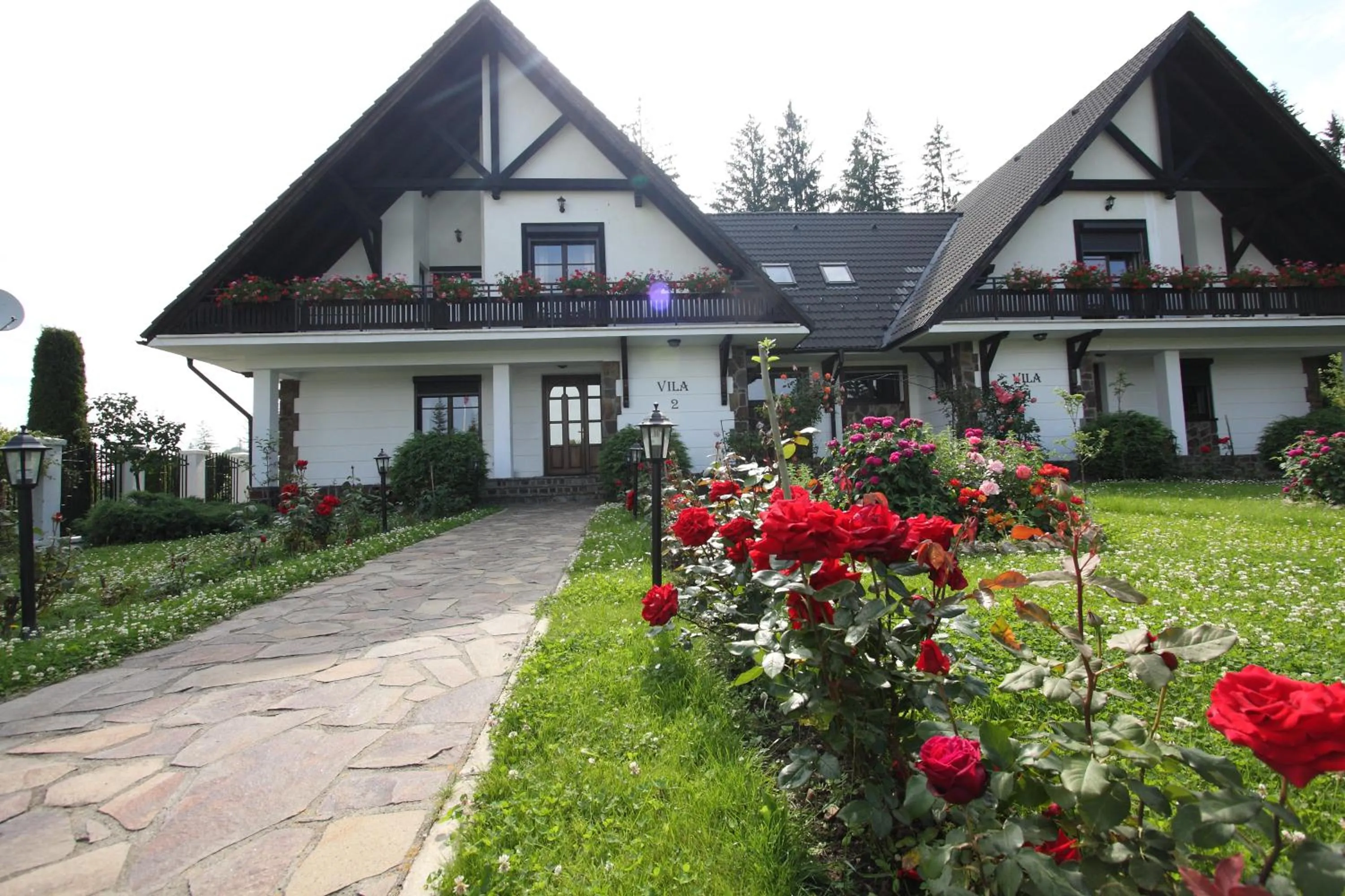 Property building in Complex Vile- Milana M Residence