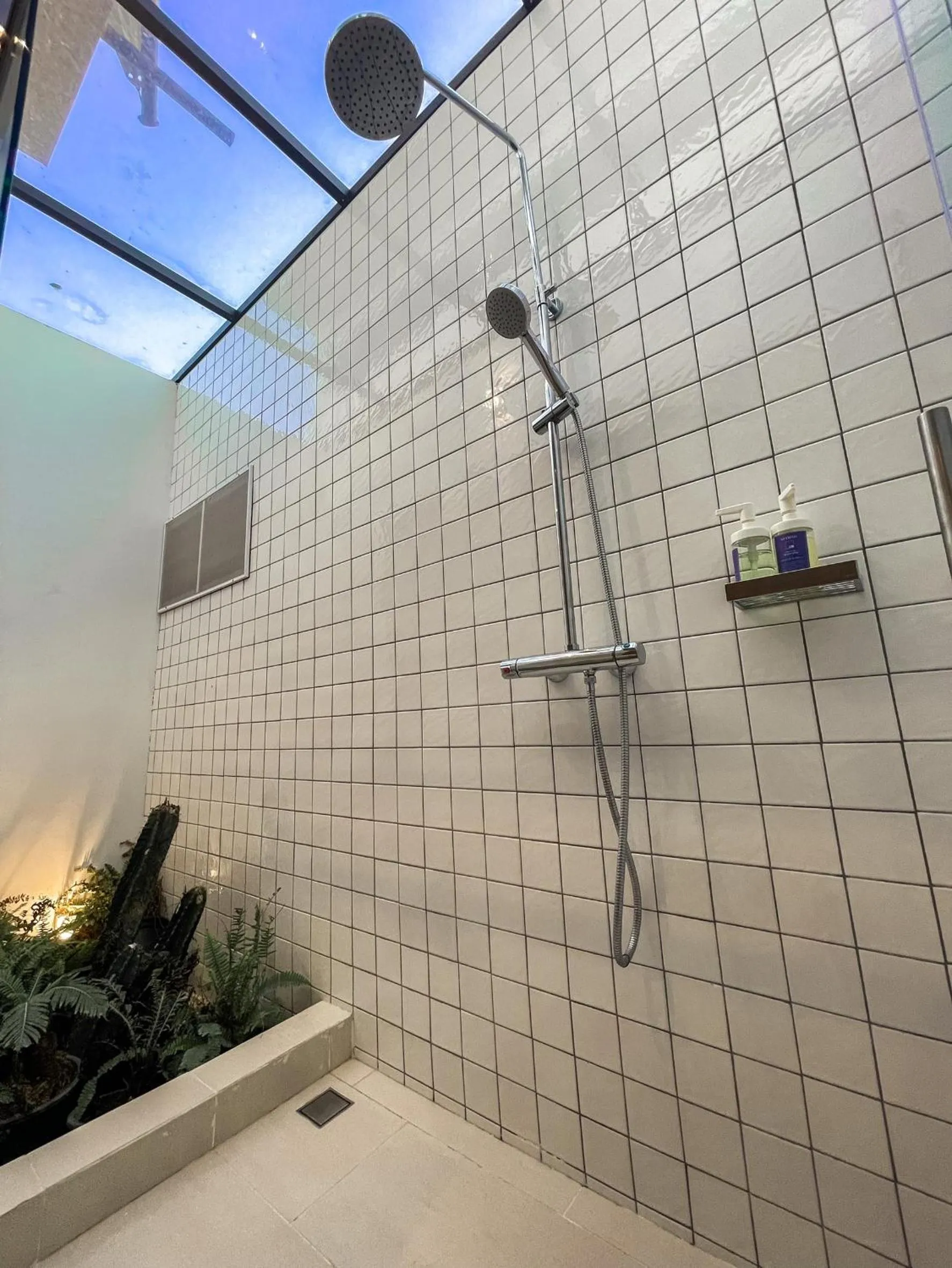 Shower in The X10 private pool villa khaoyai SHA Certified เขาใหญ่