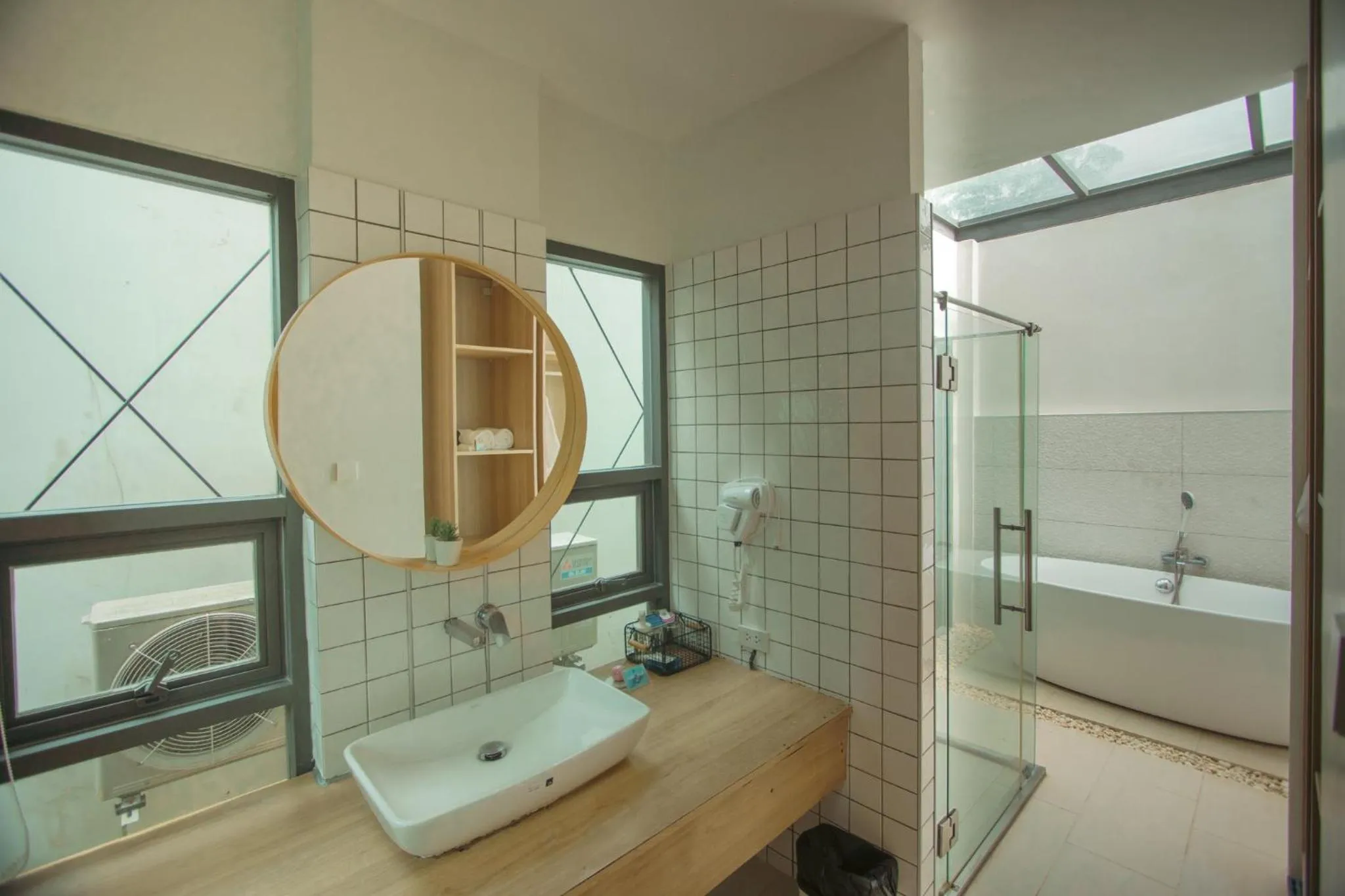 Shower in The X10 private pool villa khaoyai SHA Certified เขาใหญ่