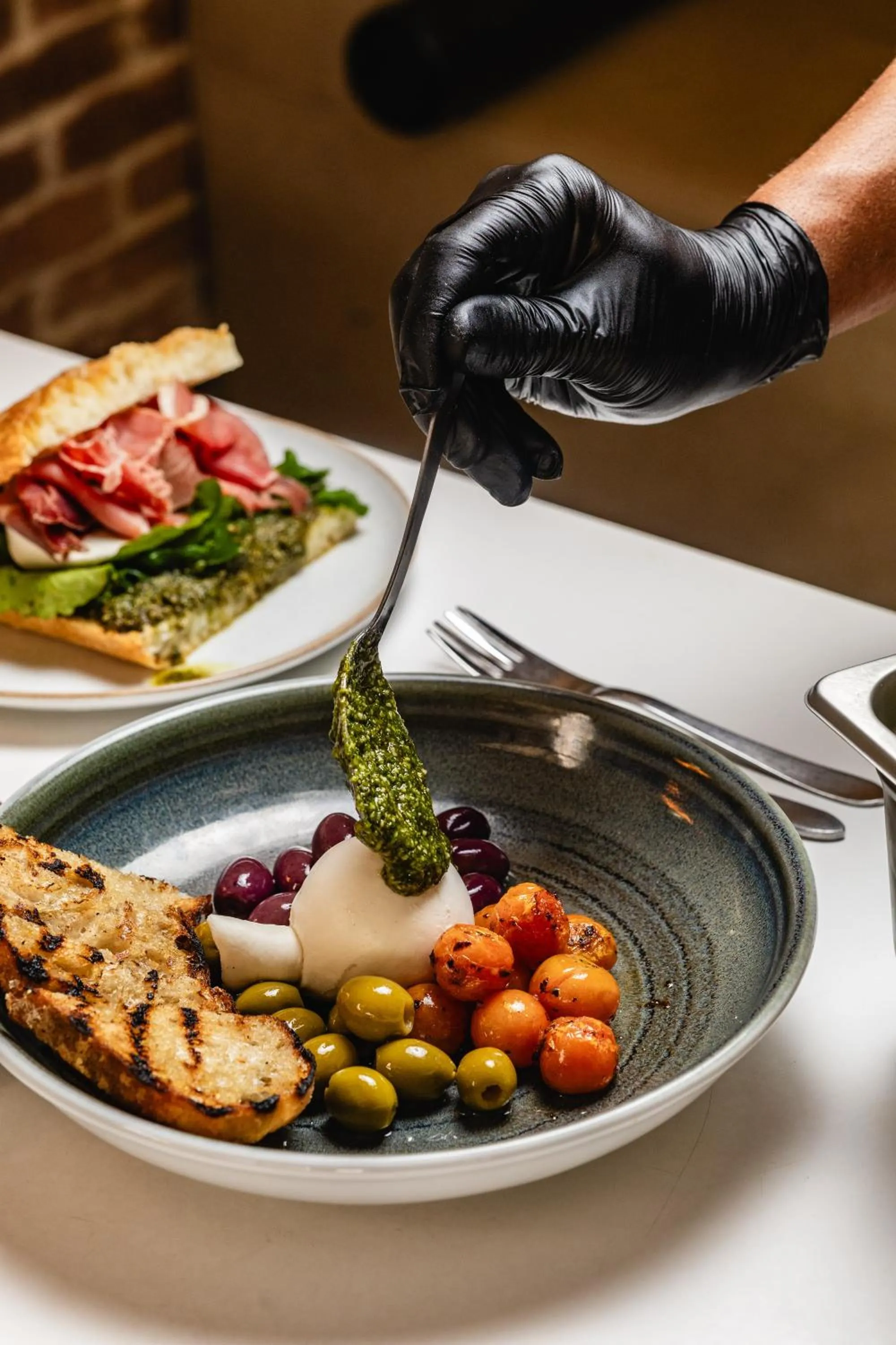 Restaurant/places to eat in Casa Franco Hotel