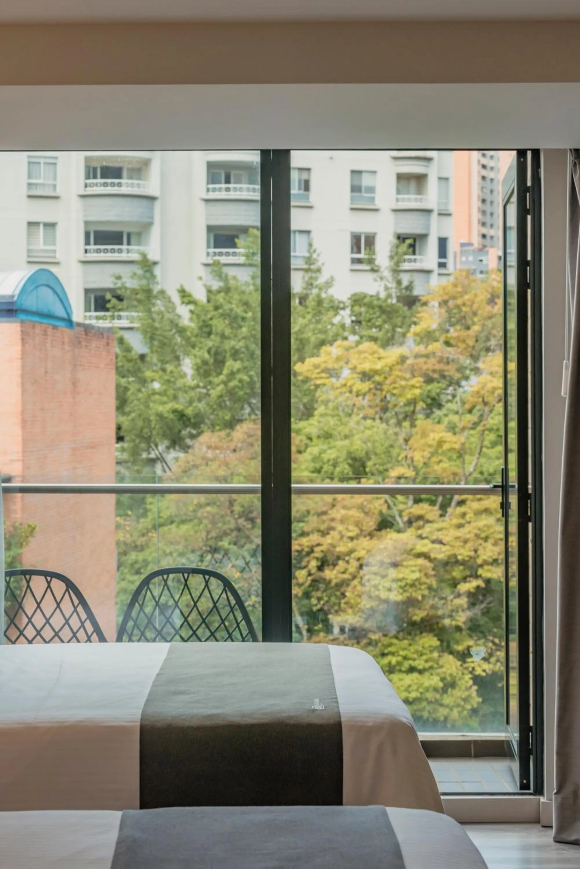 Property building, Bed in Lettera Hotel