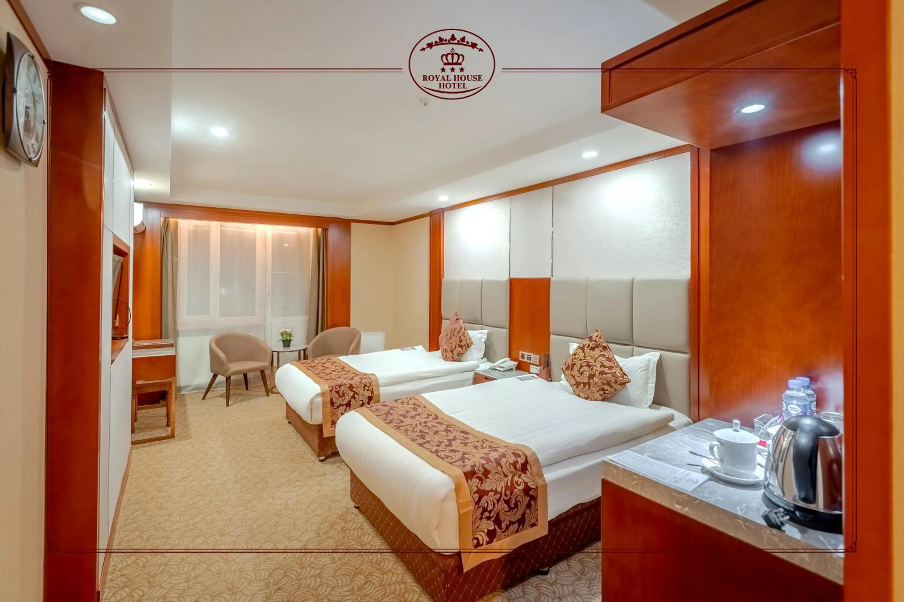 Photo of the whole room in Royal House Hotel