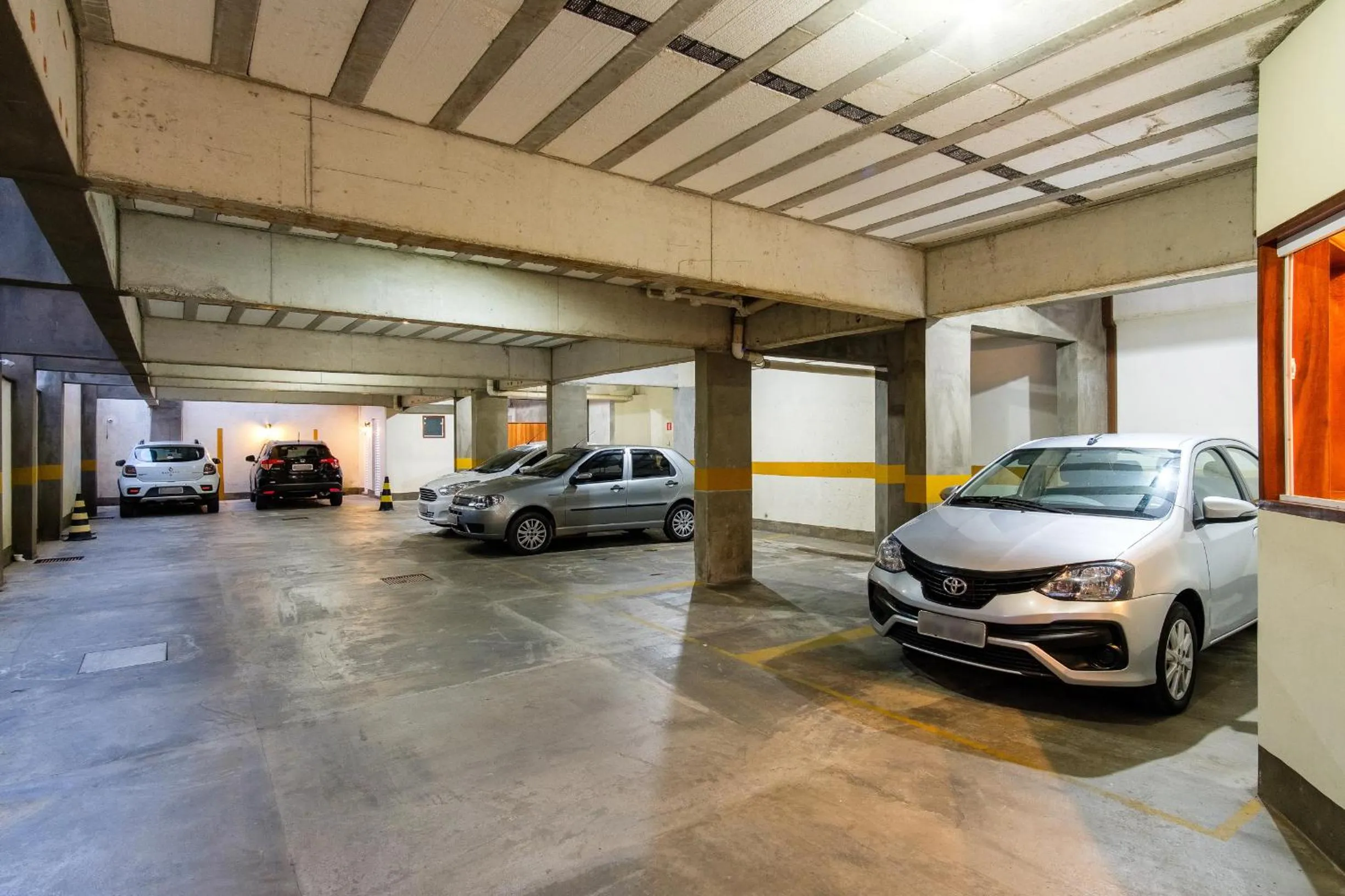 Parking in Pousada Don Diego