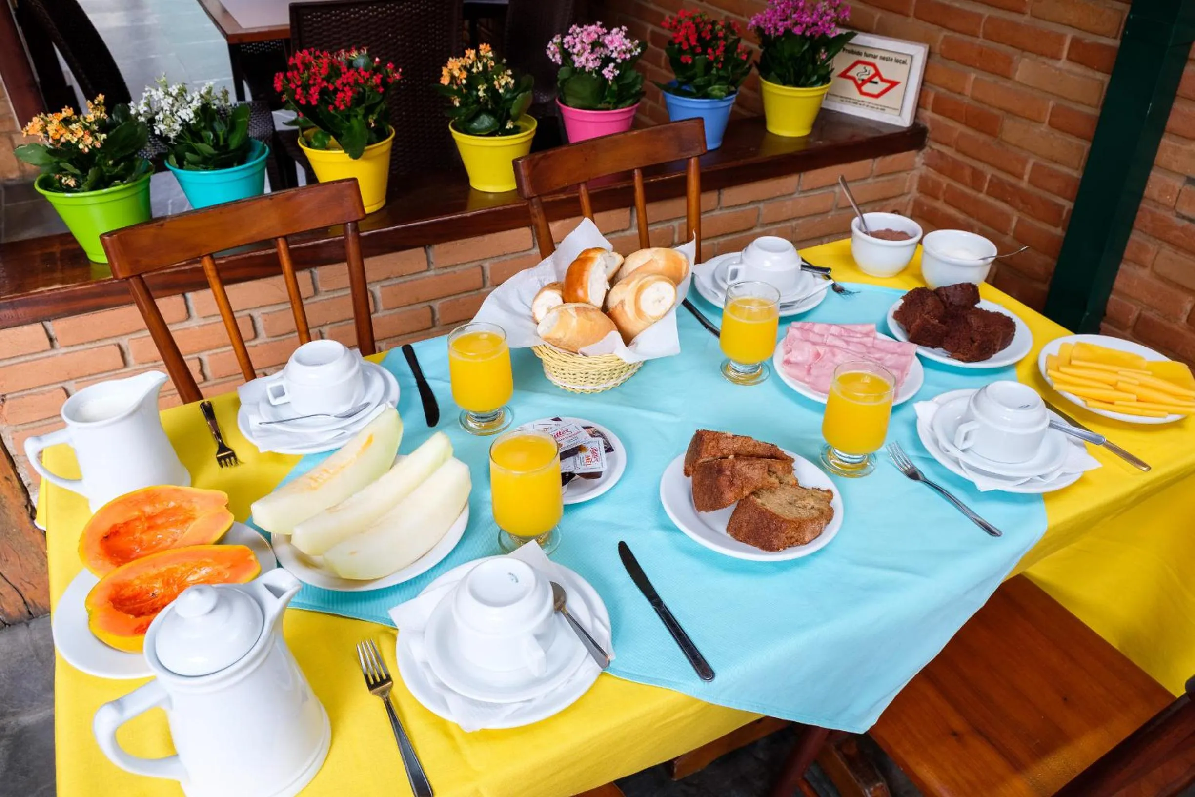 Food and drinks in Pousada Don Diego