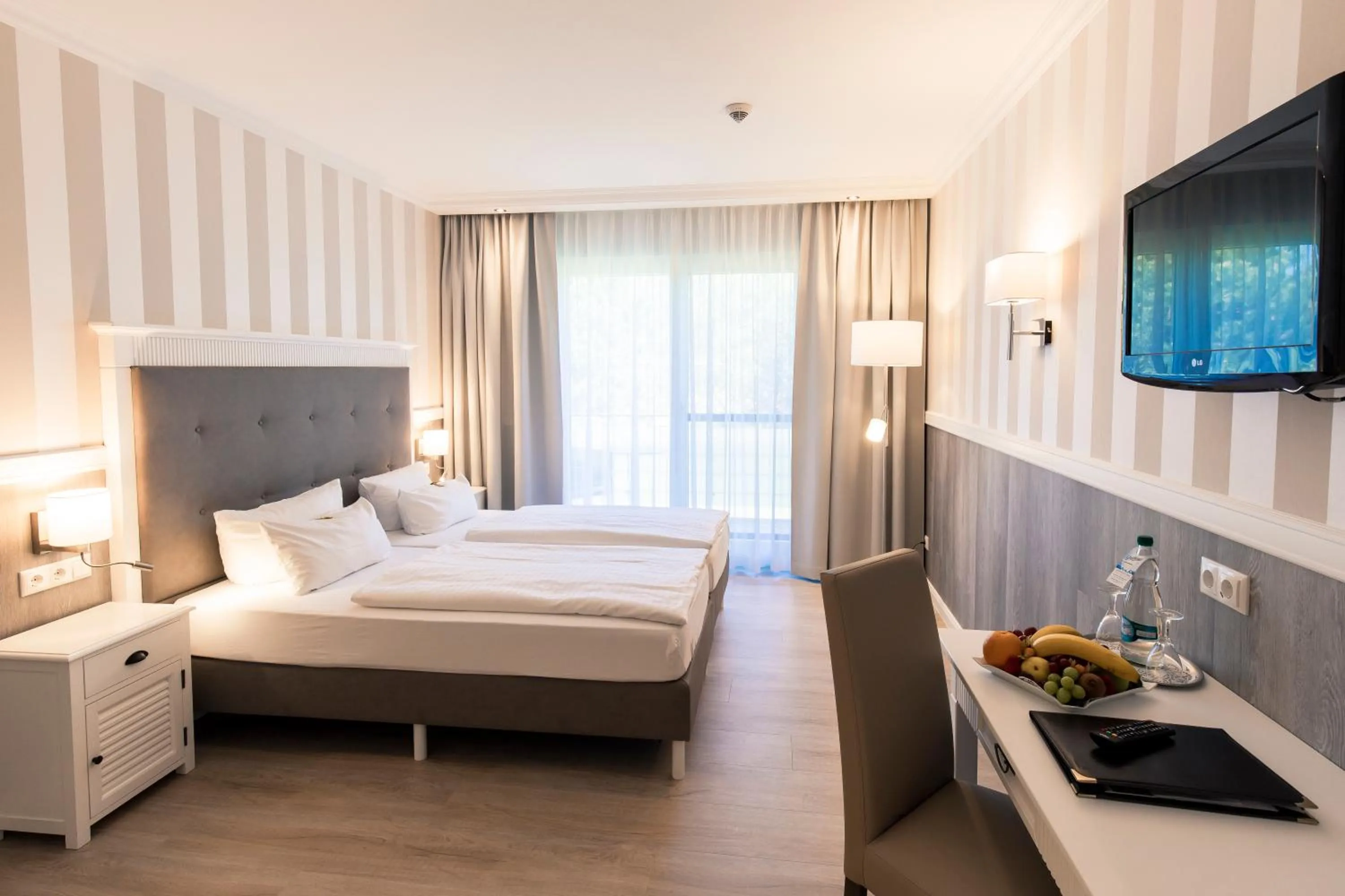 Bed in Resort Hotel IV Jahreszeiten Zingst