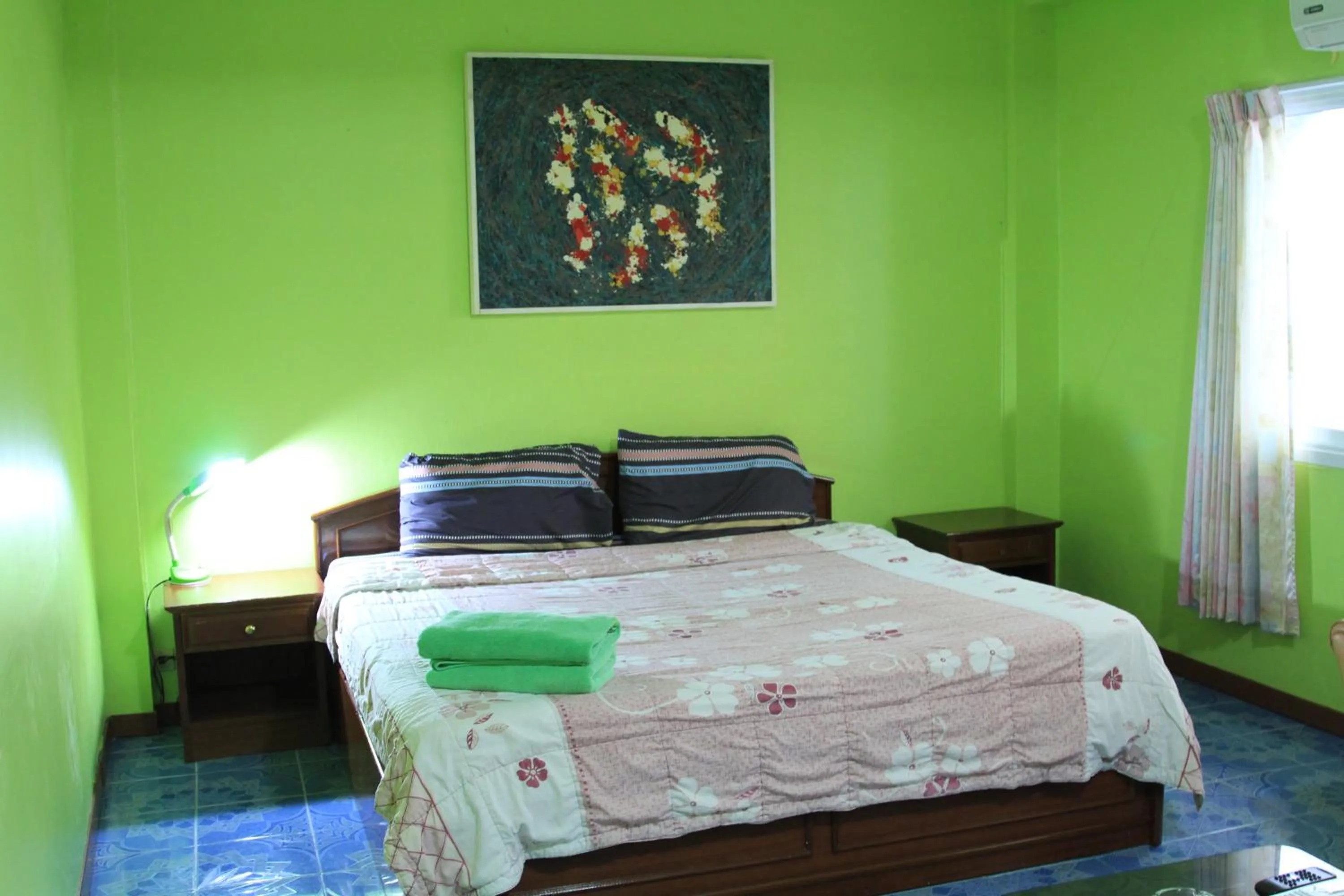 Bed in Swan inn 2 Nana