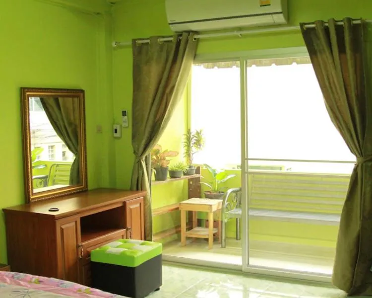 Balcony/Terrace, Bed in Swan inn 2 Nana