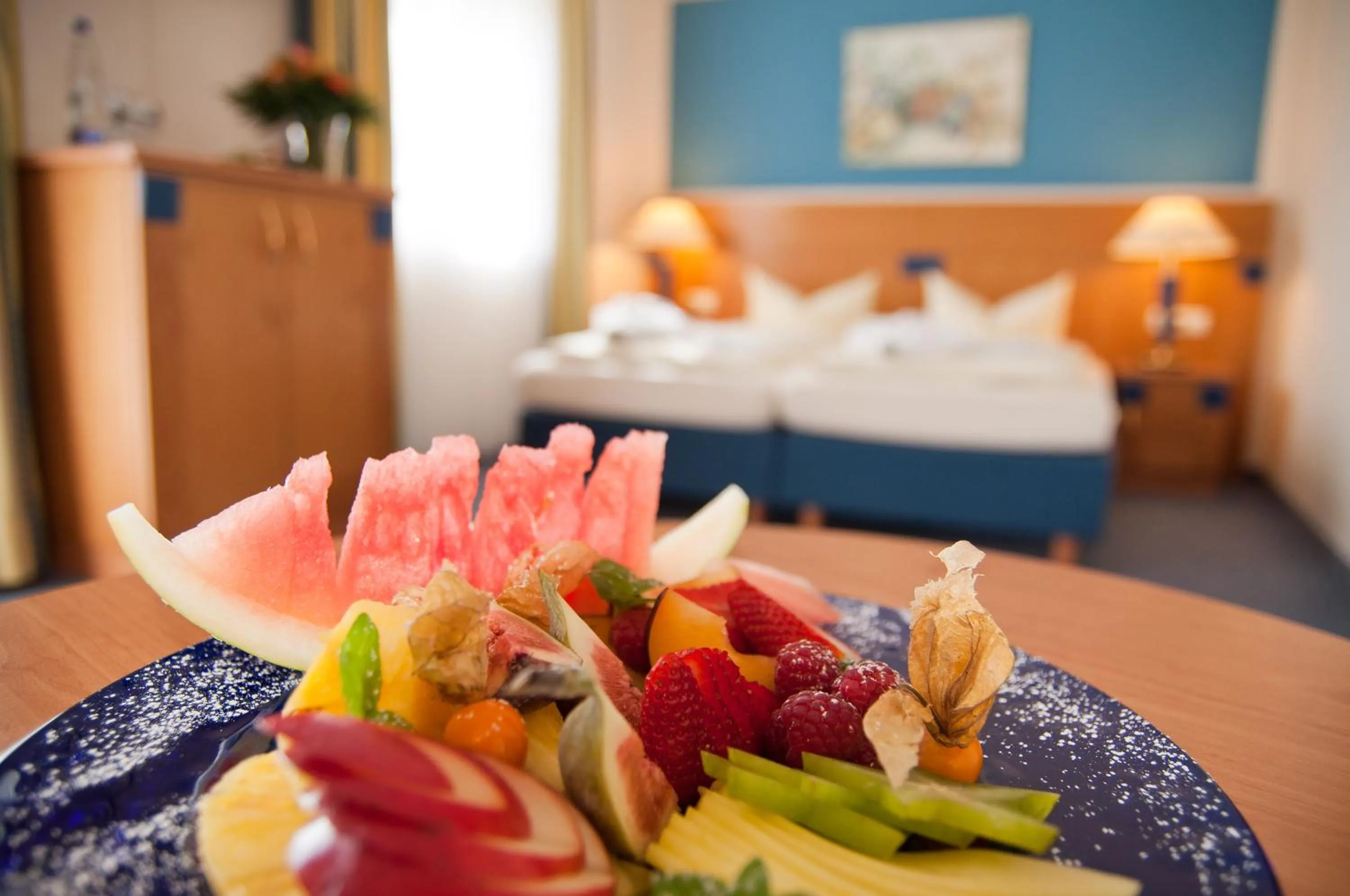 Food and drinks, Bed in Schmelmer Hof Hotel & Resort